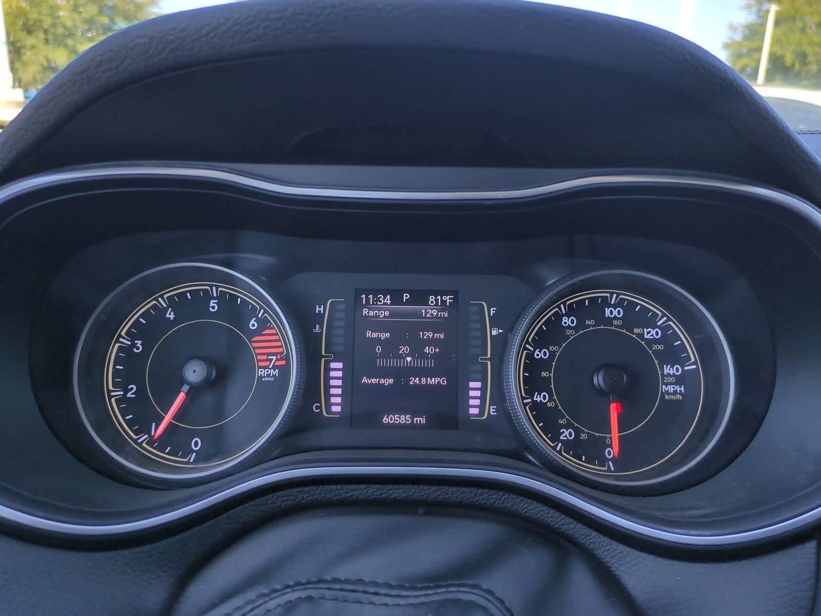 Thumbnail: 2021 Jeep Cherokee - 31