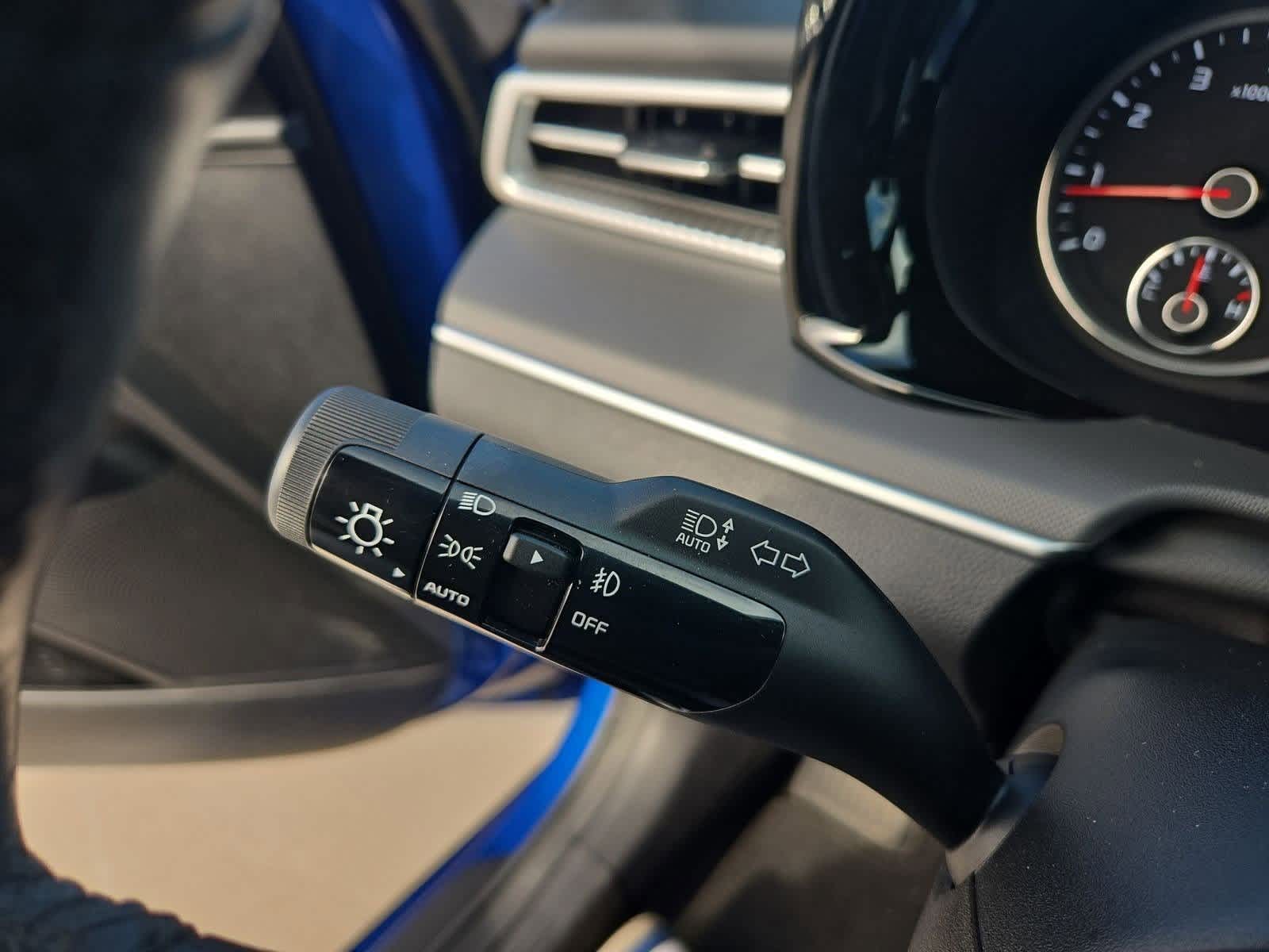 Thumbnail: 2023 Kia K5 - 25