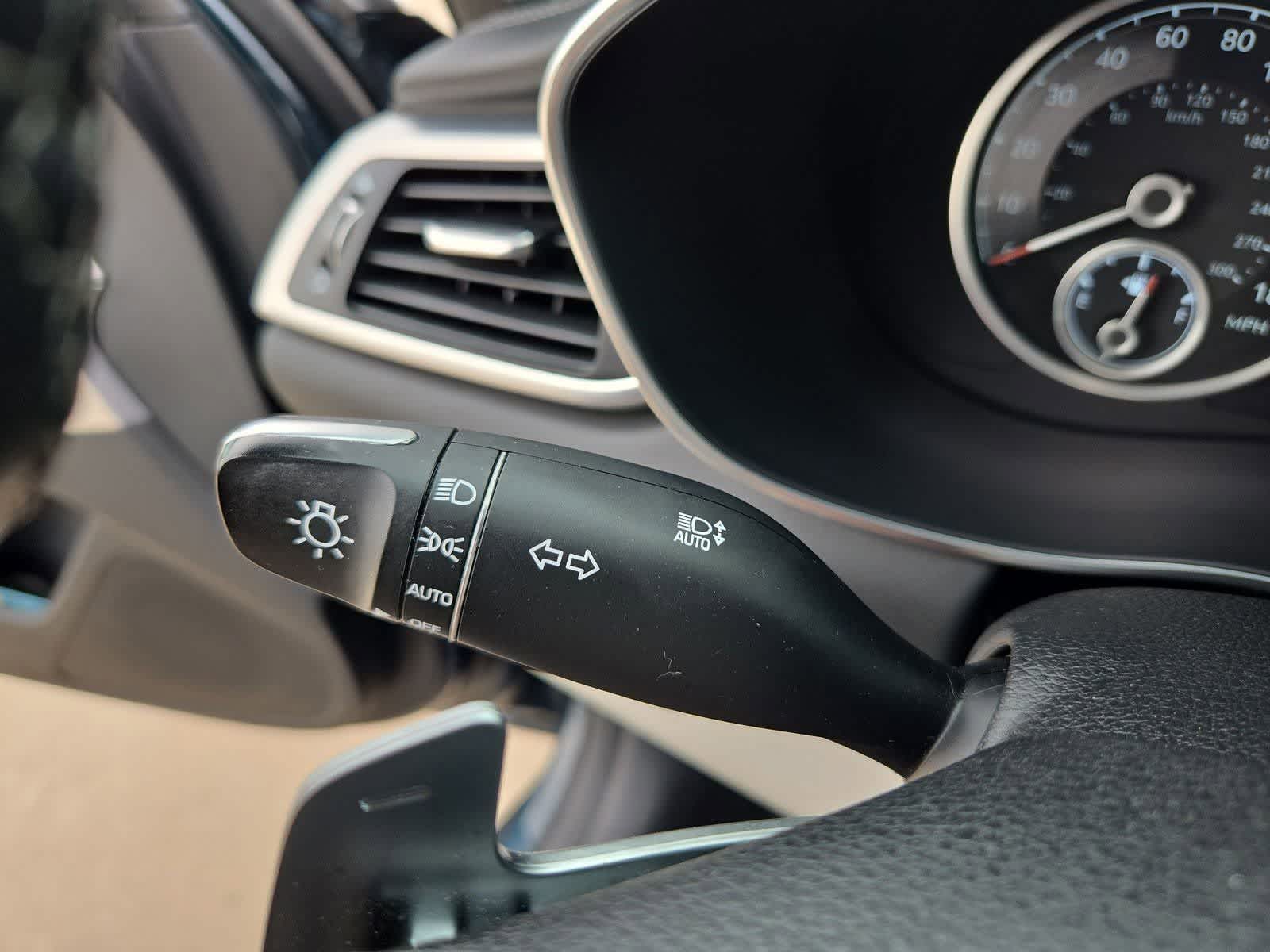 Thumbnail: 2023 Genesis G70 - 24