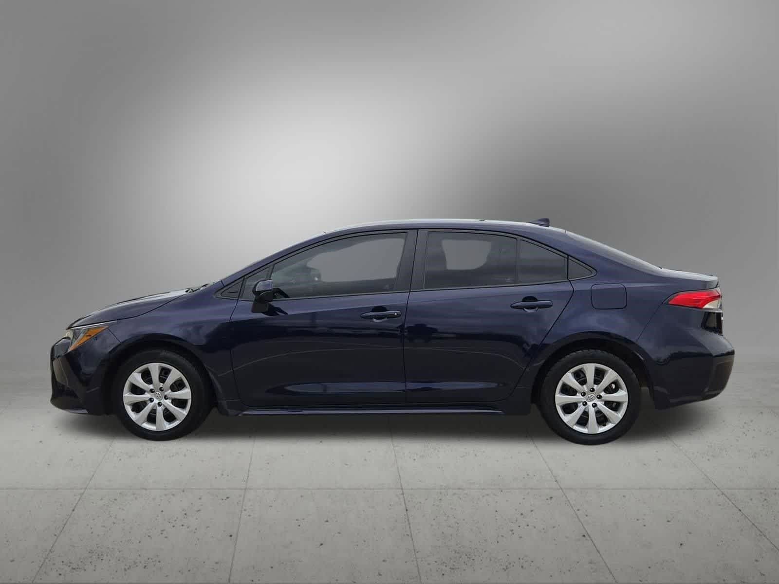 Thumbnail: 2023 Toyota Corolla - 3