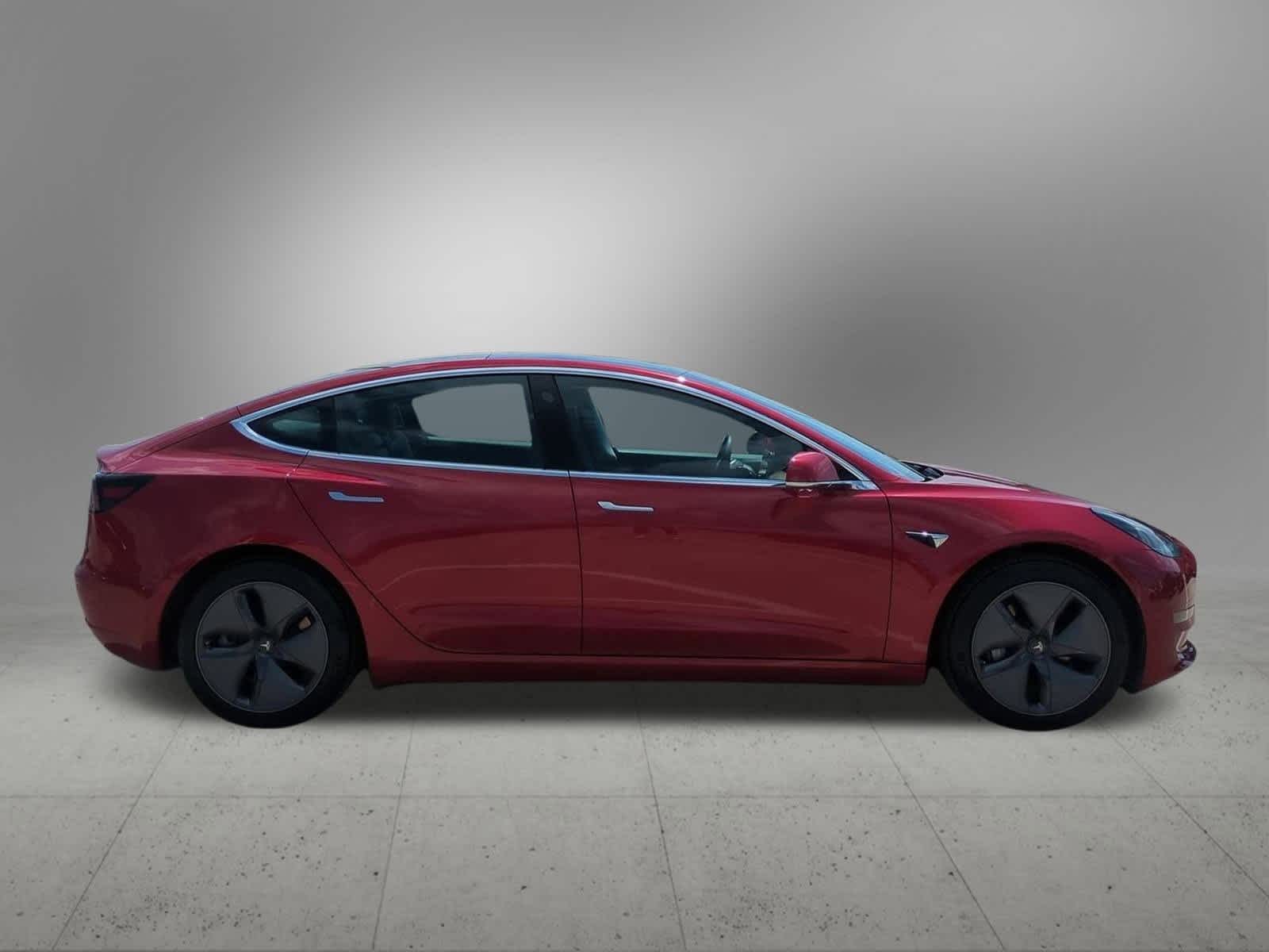 Thumbnail: 2020 Tesla Model 3 - 7