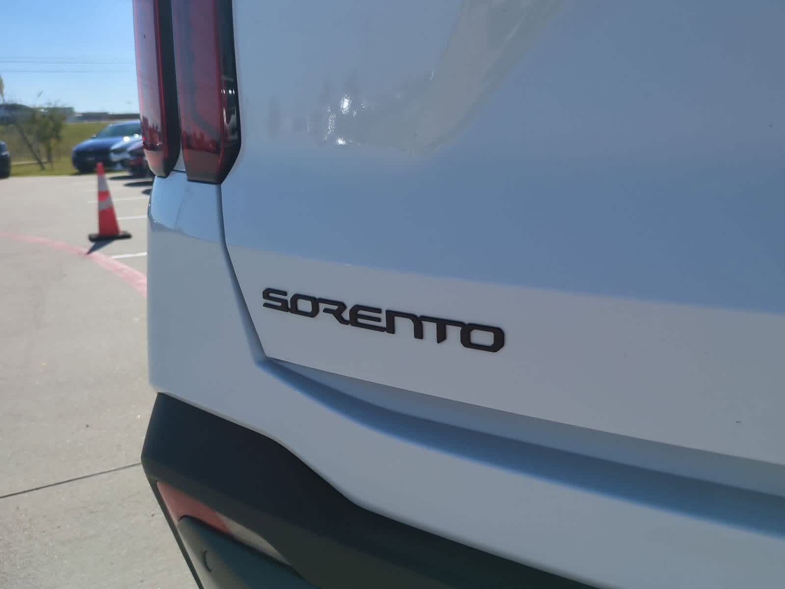 Thumbnail: 2025 Kia Sorento - 11