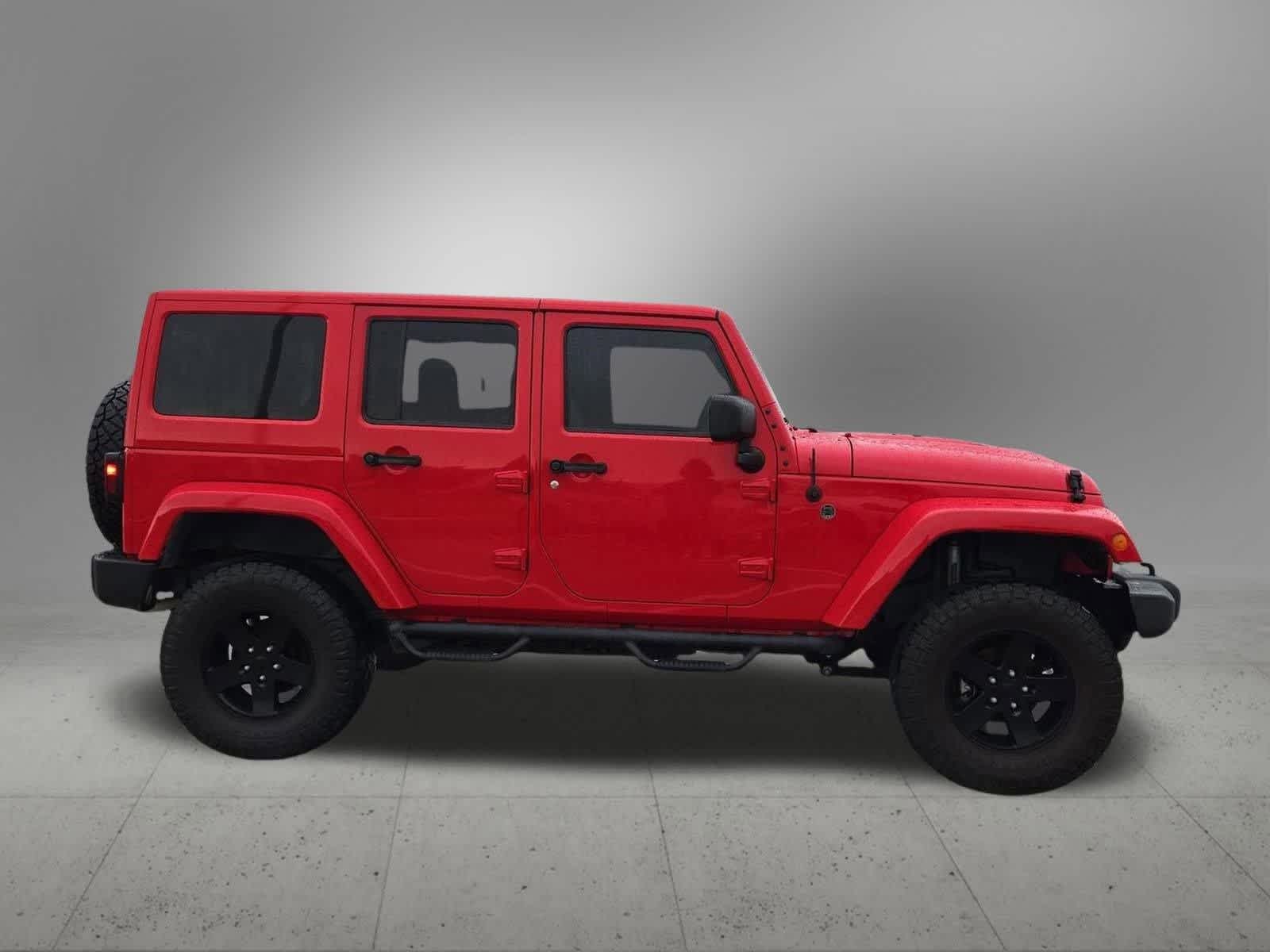 Thumbnail: 2015 Jeep Wrangler - 8