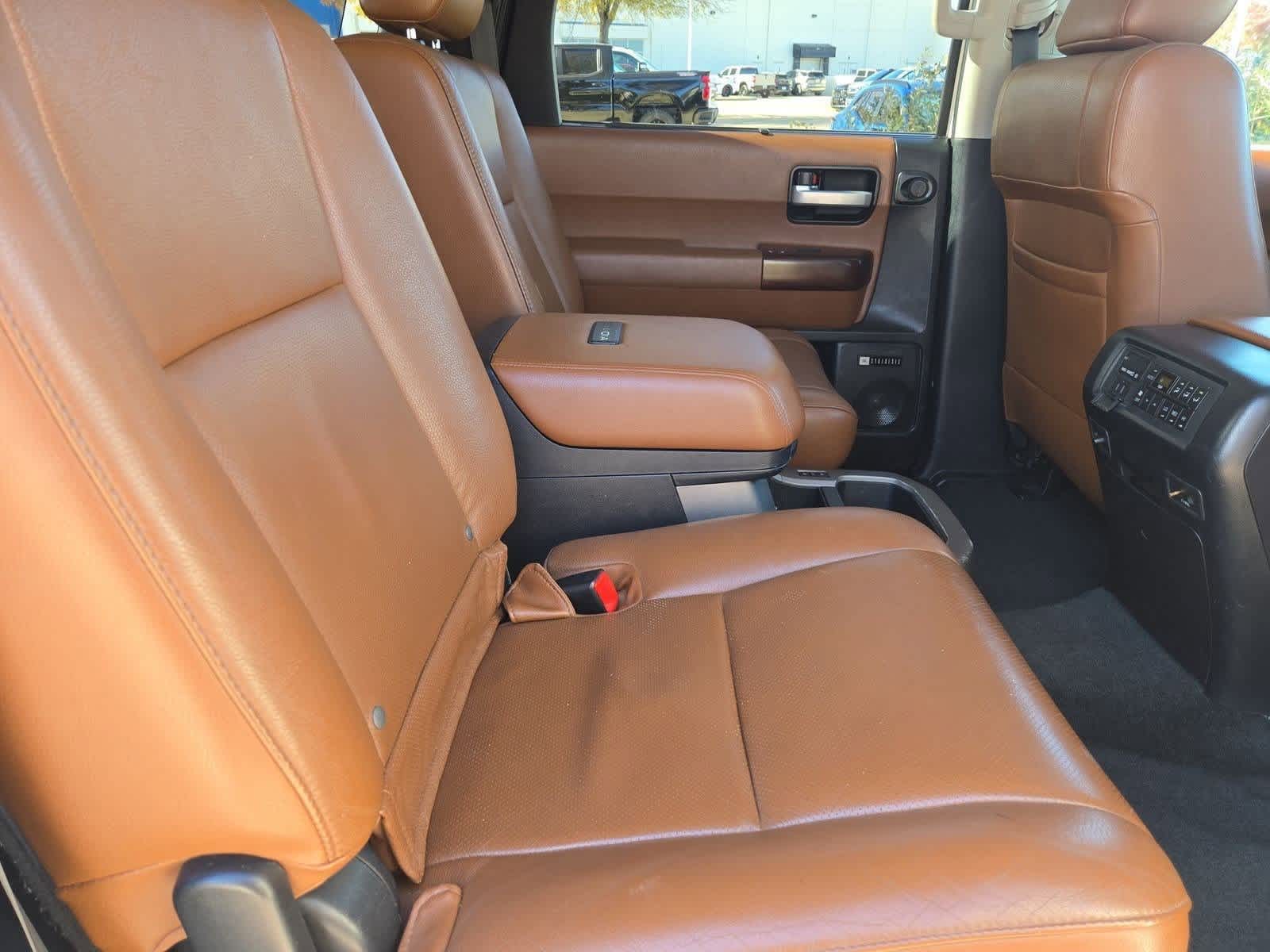 Thumbnail: 2011 Toyota Sequoia - 21