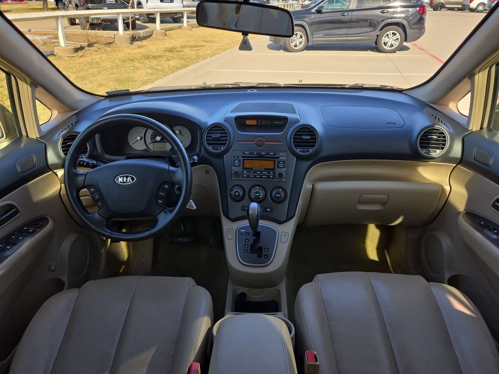 Thumbnail: 2007 Kia Rondo - 15