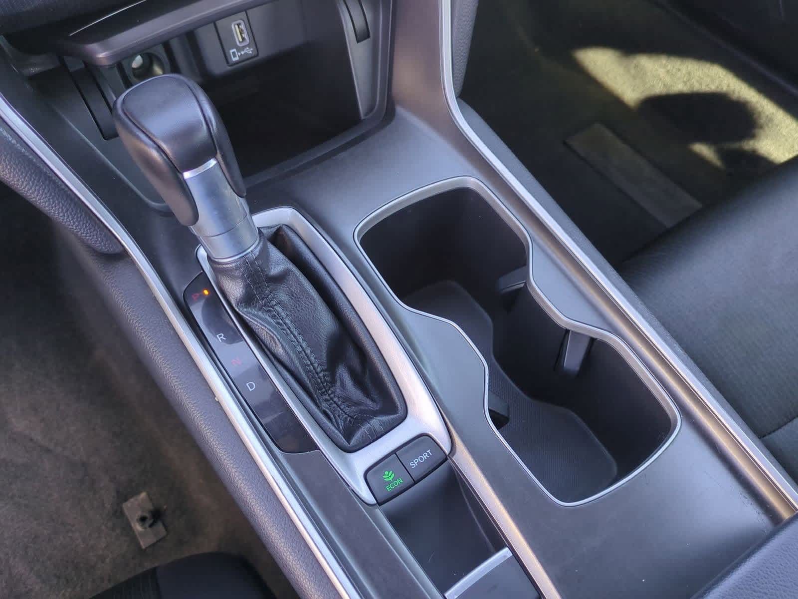 Thumbnail: 2018 Honda Accord - 29