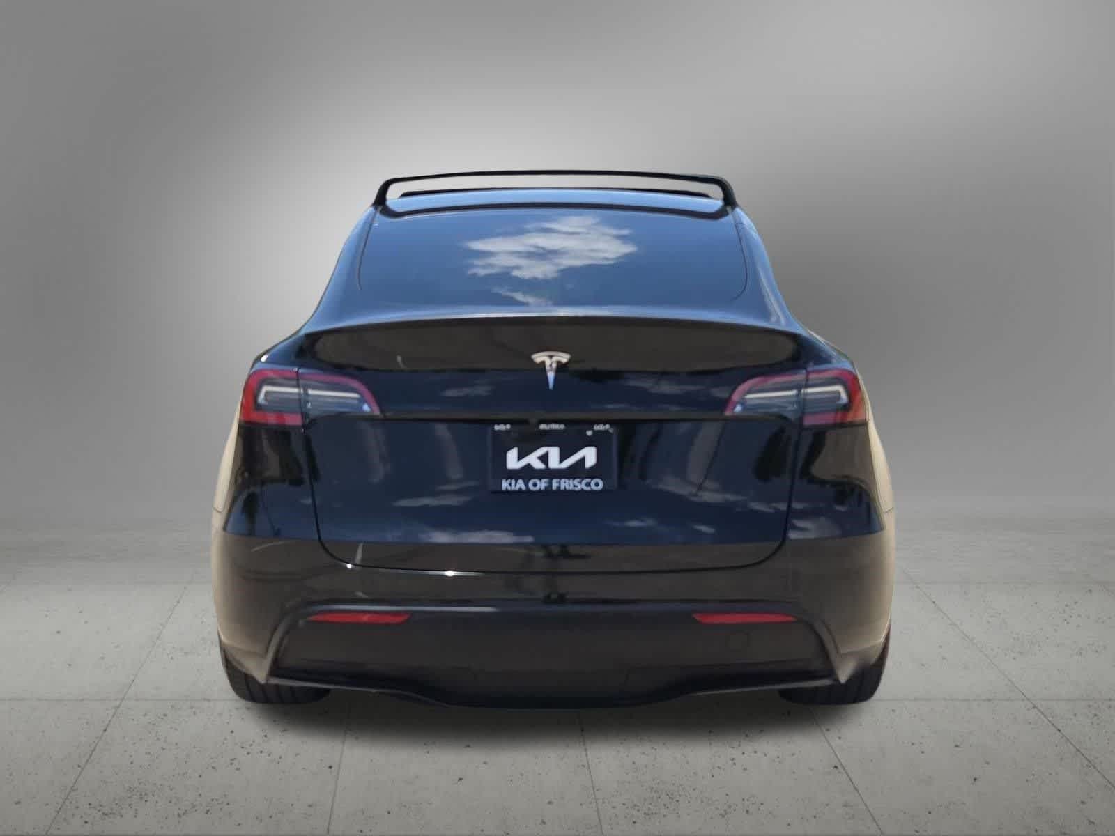Thumbnail: 2022 Tesla Model Y - 4