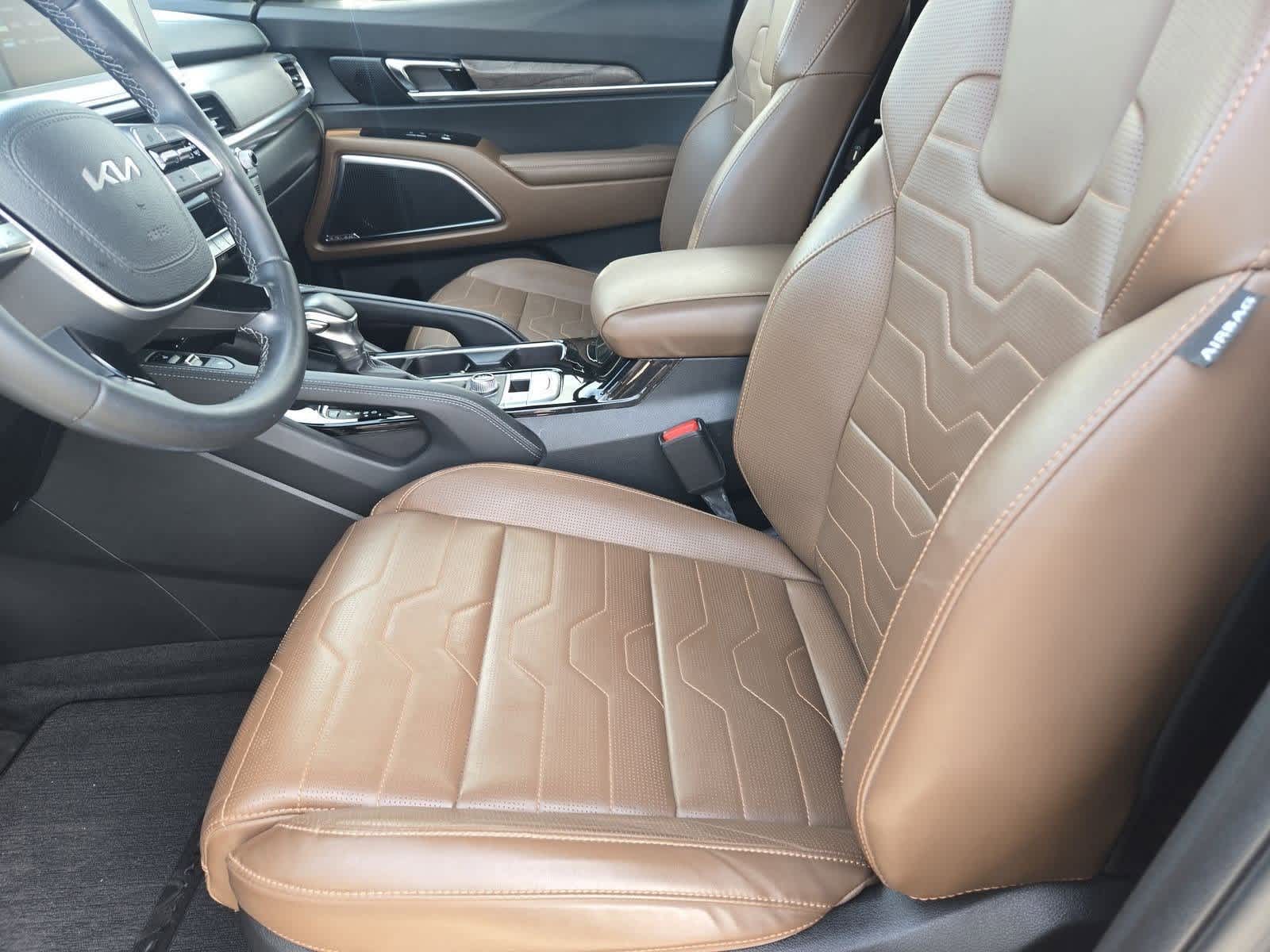 Thumbnail: 2022 Kia Telluride - 15