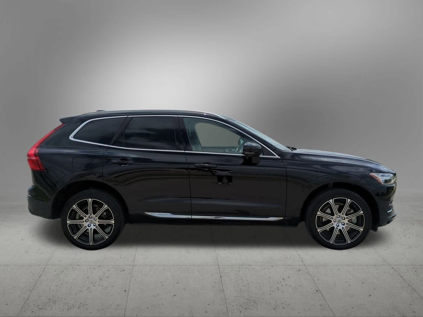 Thumbnail: 2019 Volvo XC60 - 7