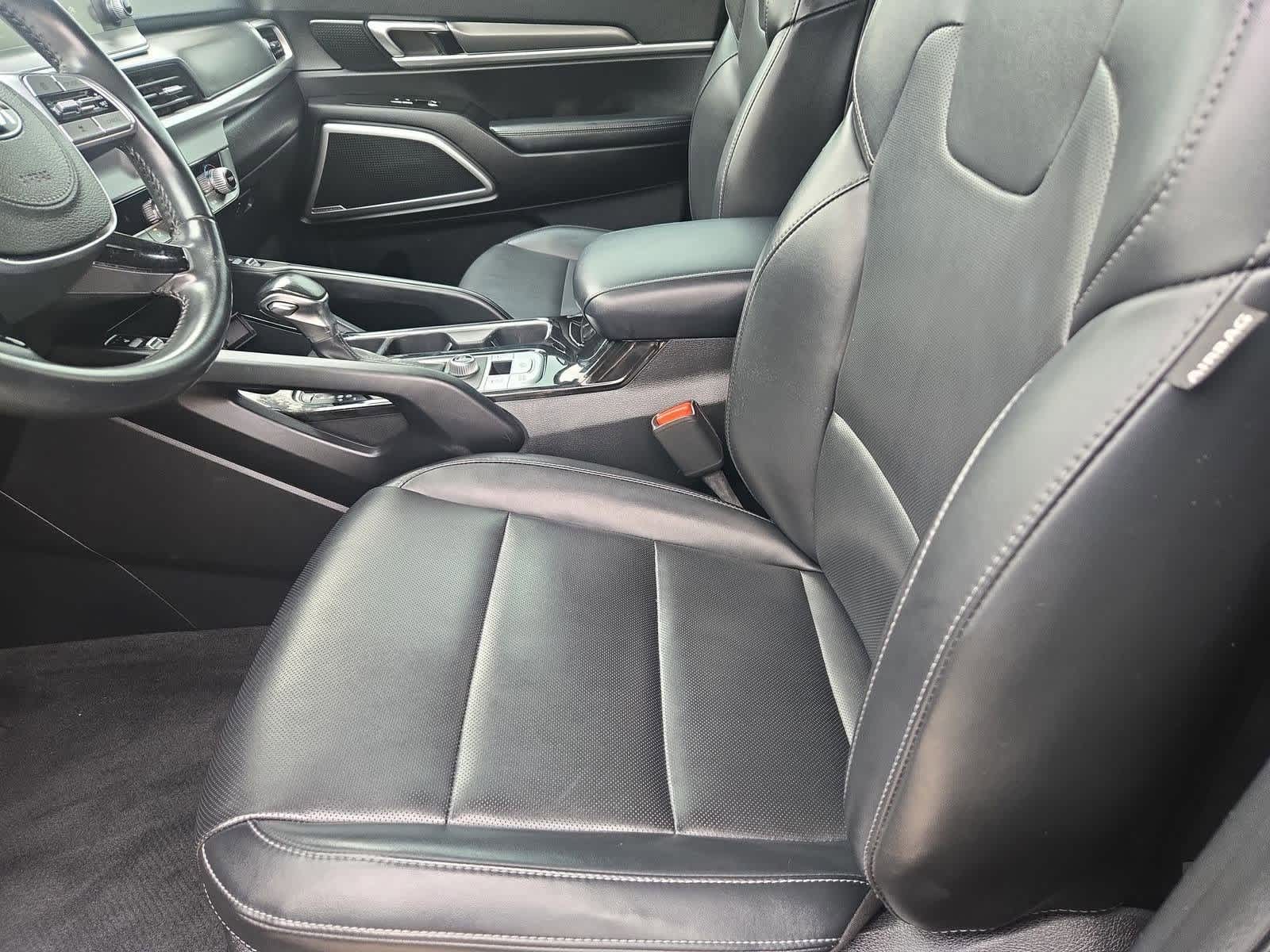 Thumbnail: 2021 Kia Telluride - 15