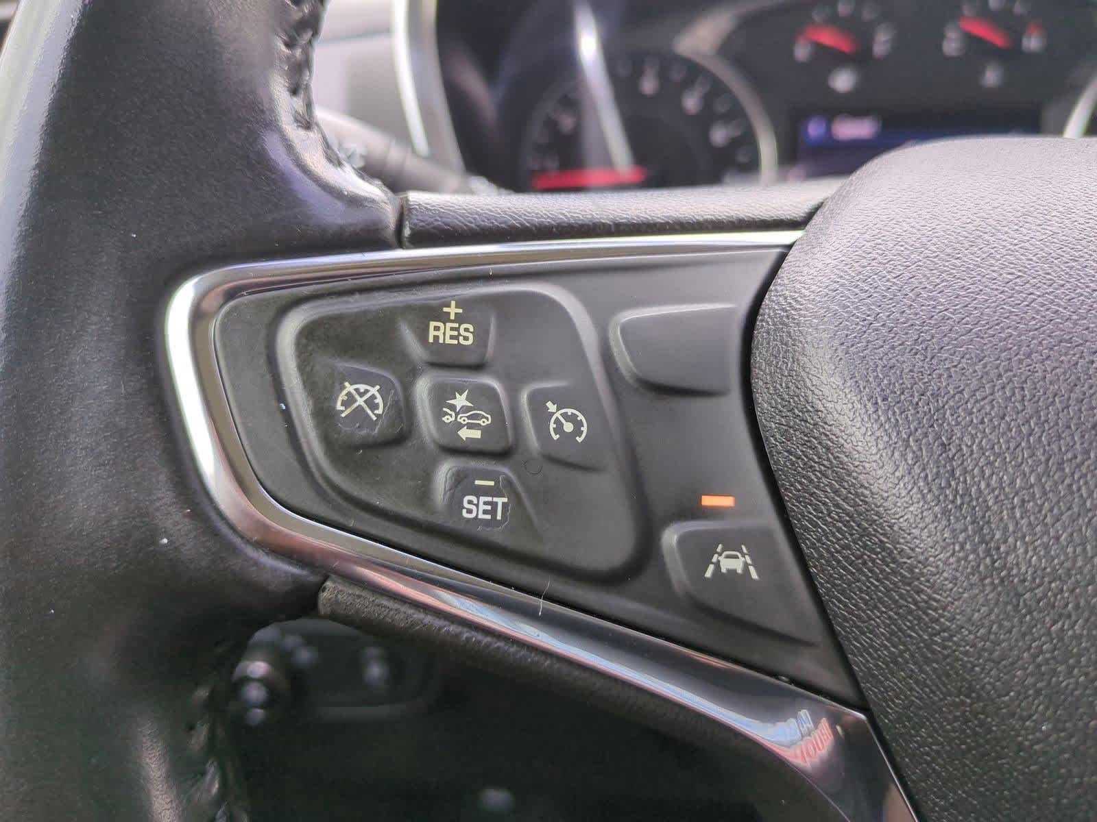 Thumbnail: 2021 Chevrolet Equinox - 22