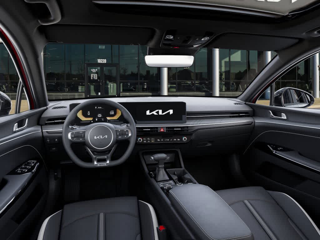 Thumbnail: 2025 Kia K5 - 14