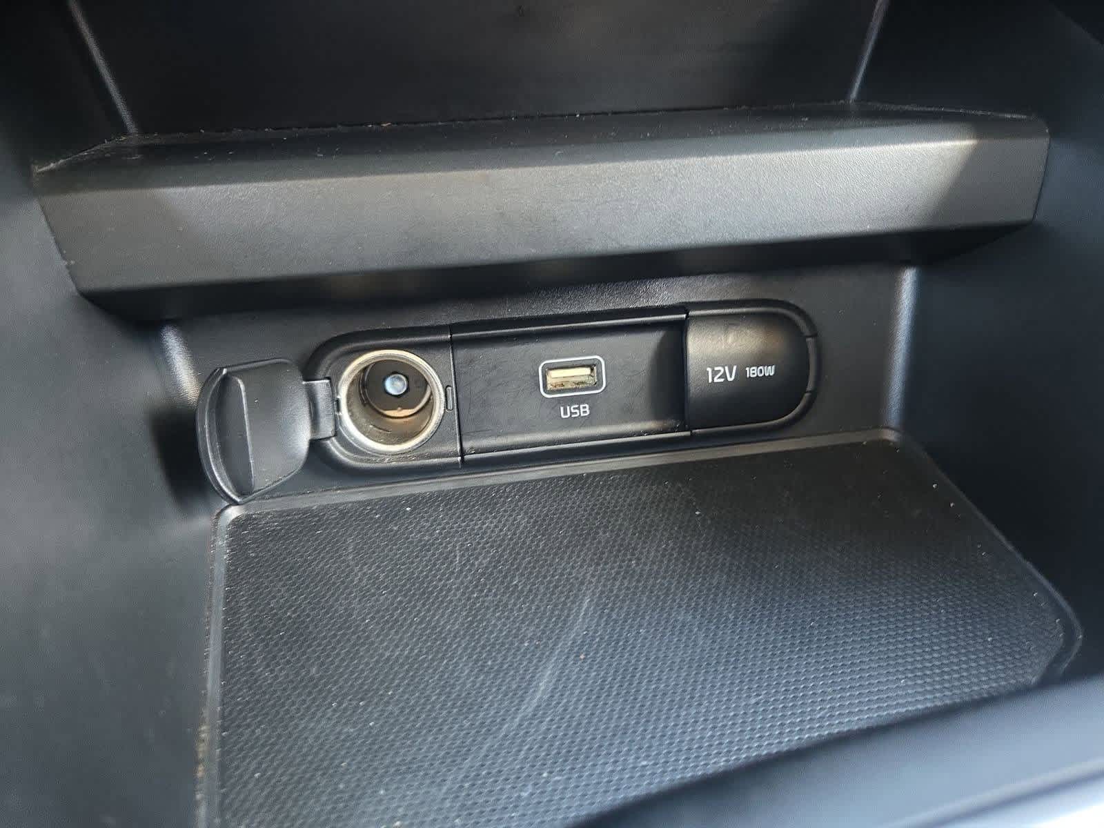 Thumbnail: 2023 Kia Soul - 28