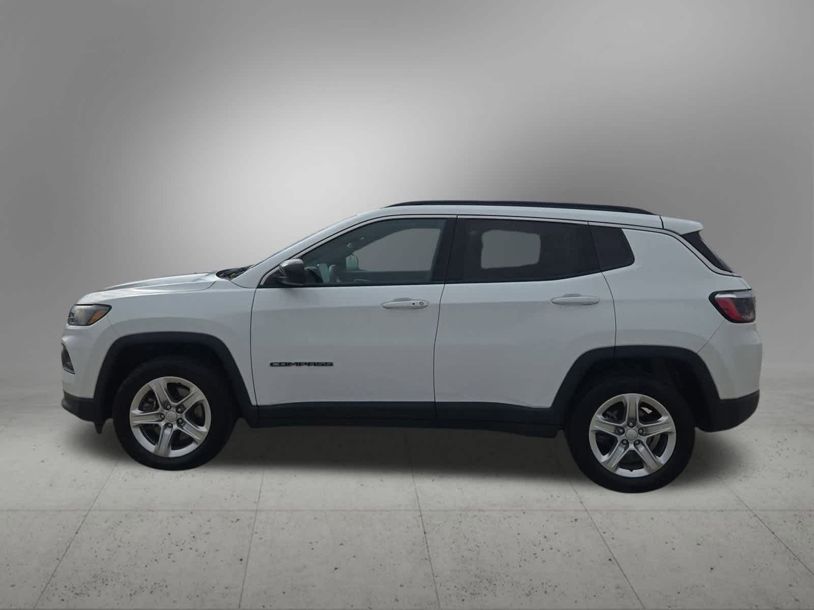 Thumbnail: 2023 Jeep Compass - 3