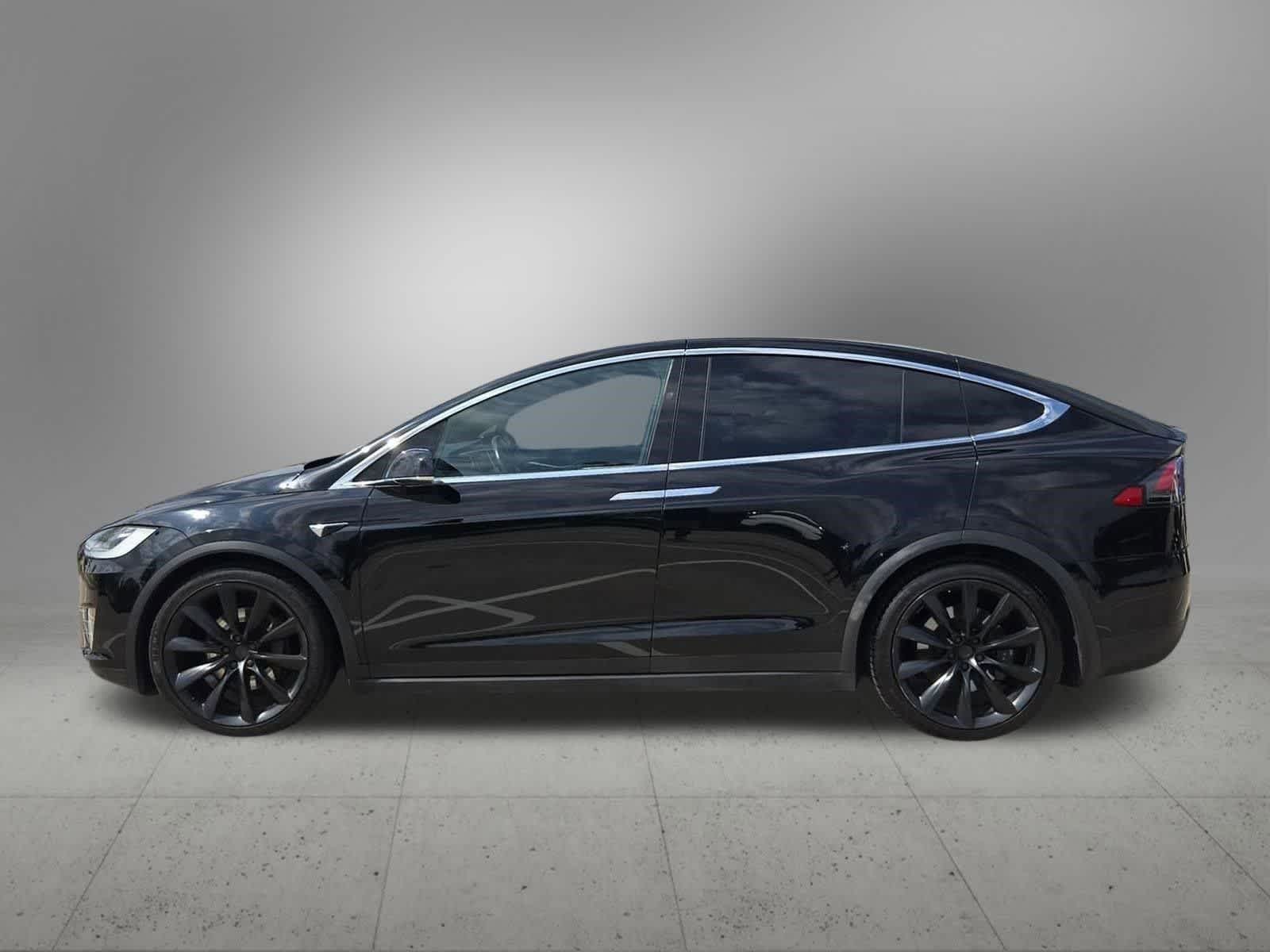 Thumbnail: 2018 Tesla Model X - 3