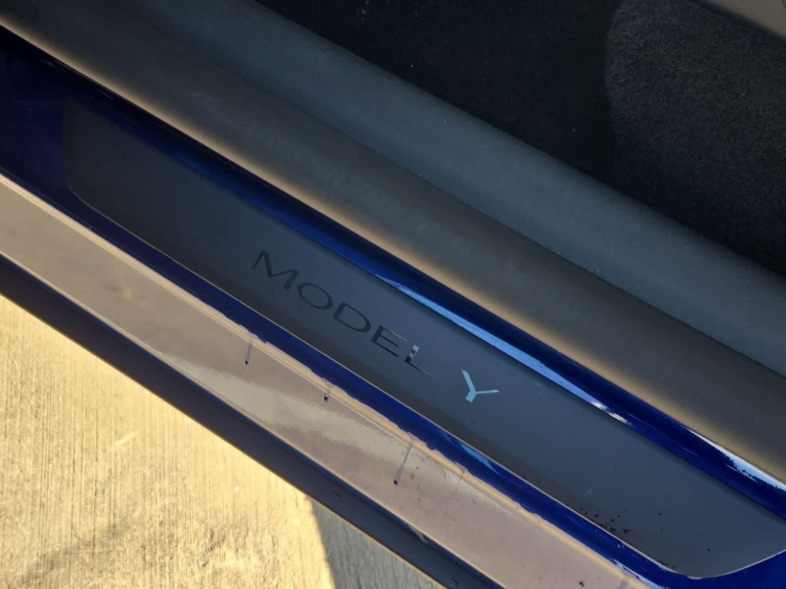 Thumbnail: 2022 Tesla Model Y - 11