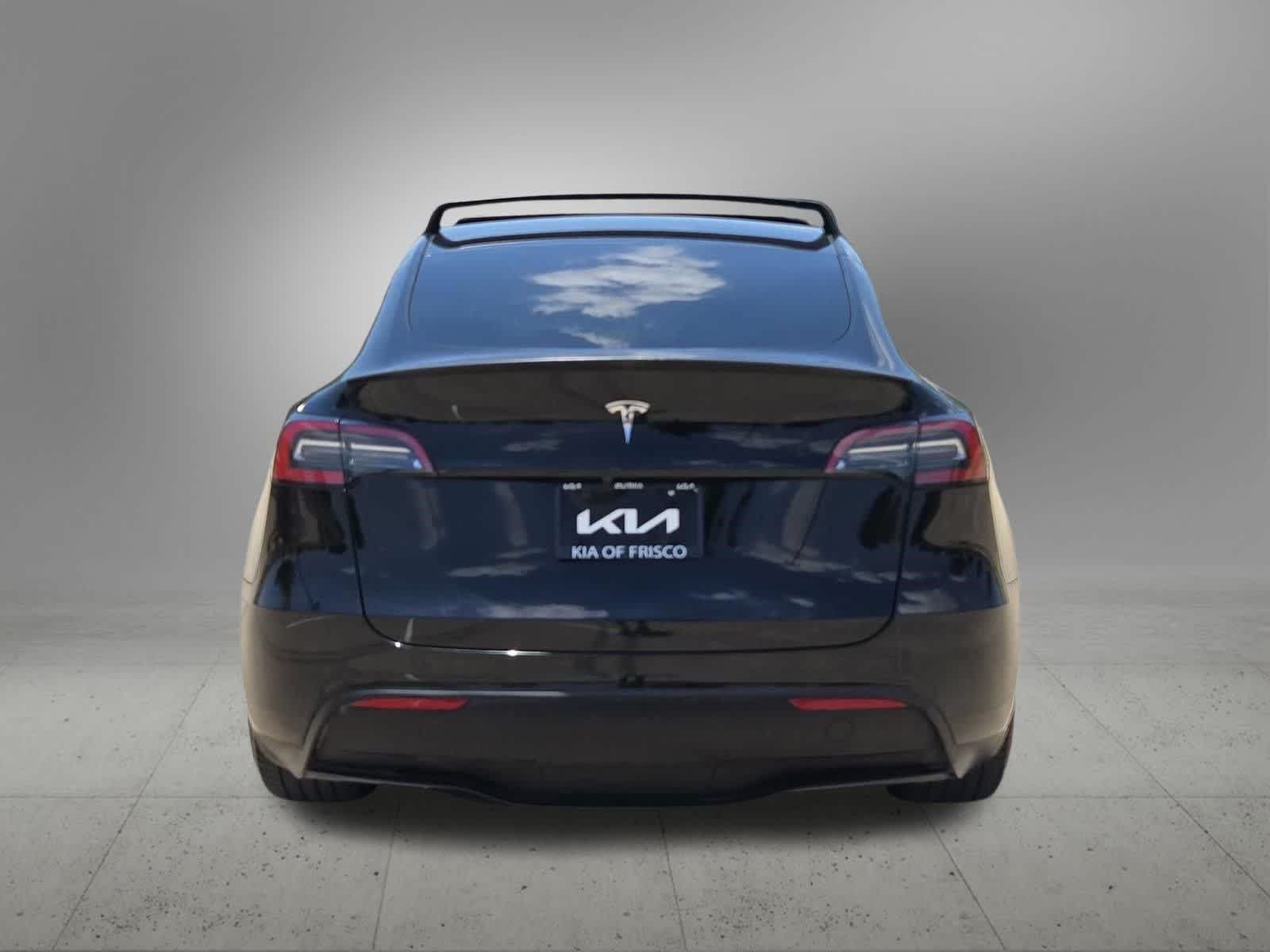 Thumbnail: 2022 Tesla Model Y - 4