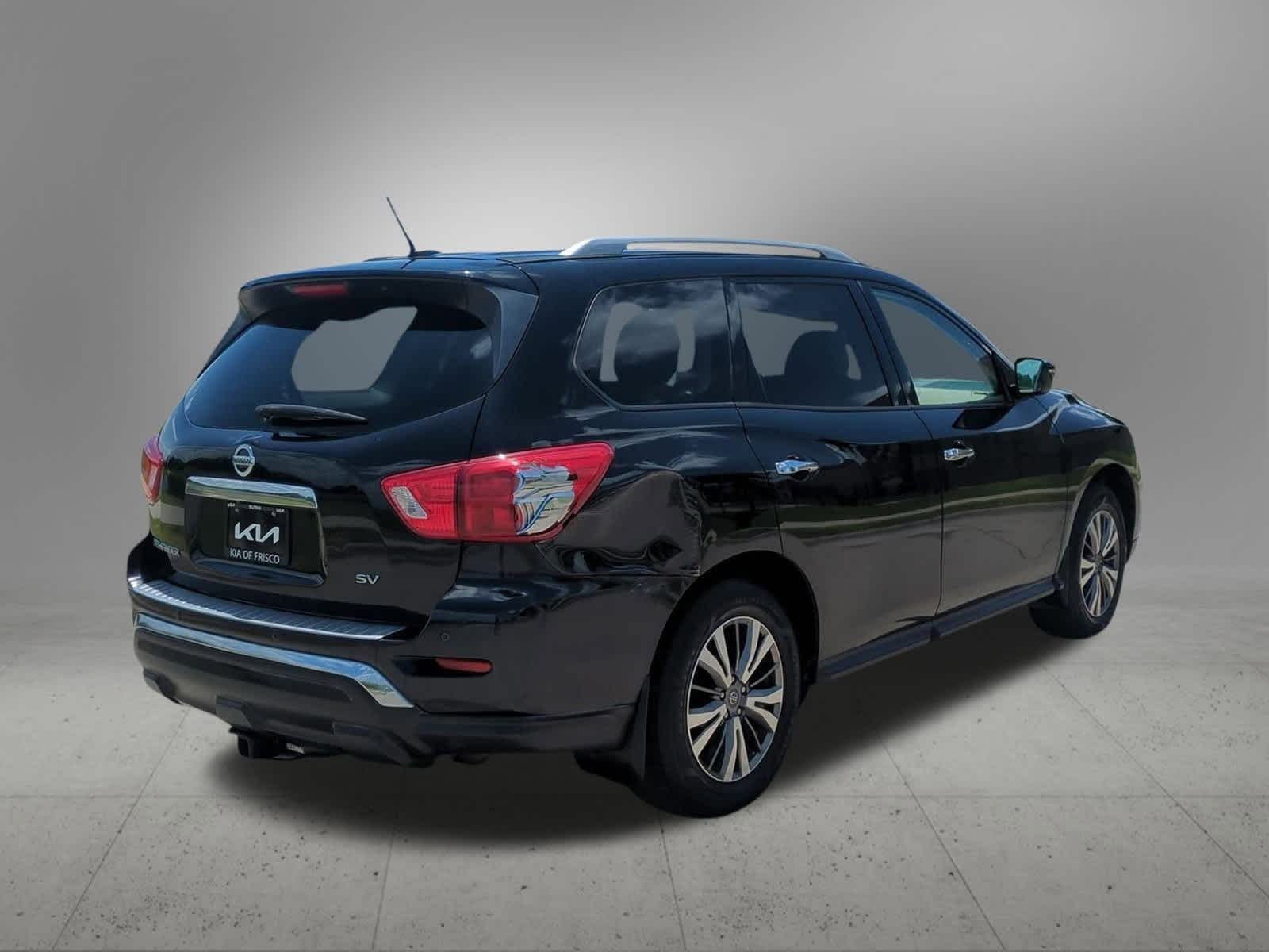 Thumbnail: 2018 Nissan Pathfinder - 6