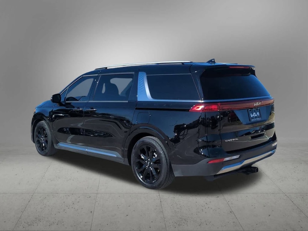 Used 2024 Kia Carnival SX MPV
