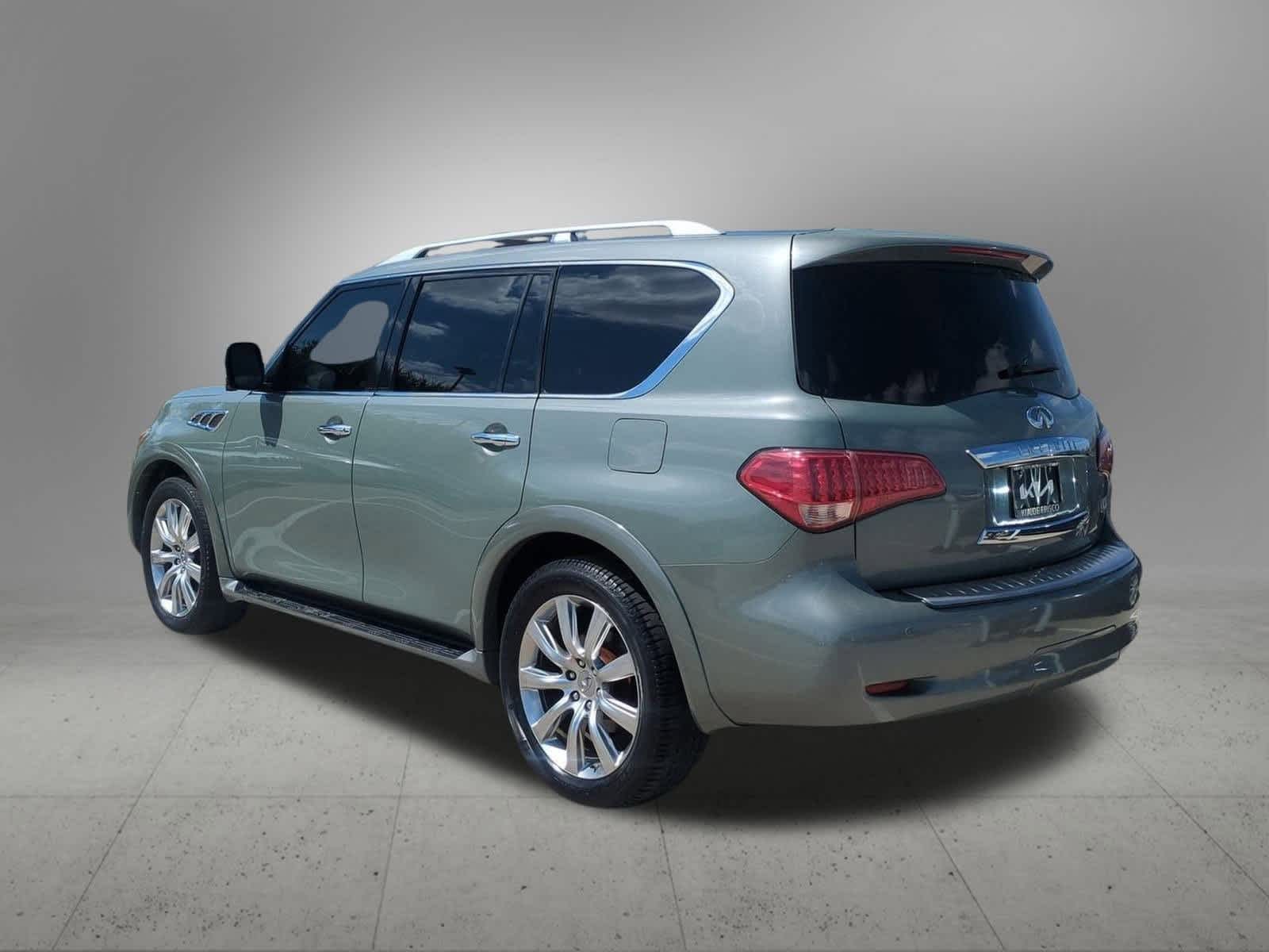 2011 Infiniti QX56 photo 4