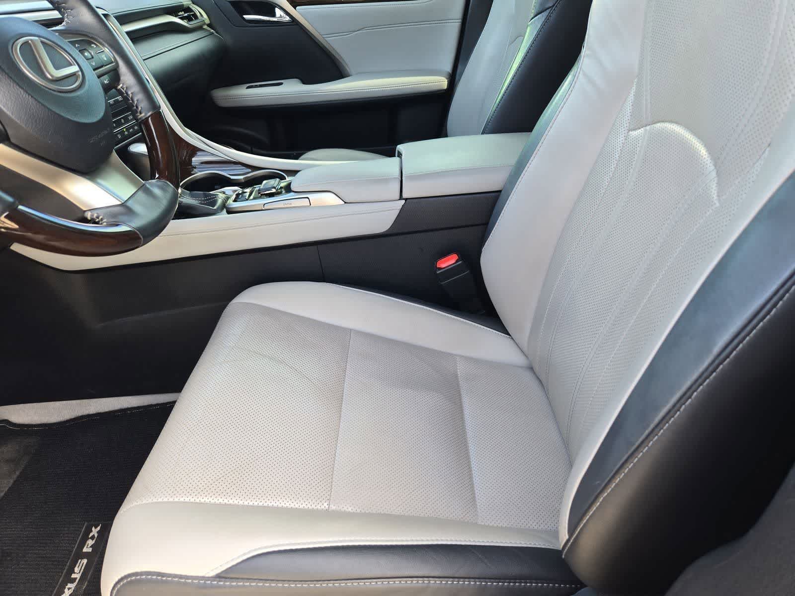 Thumbnail: 2017 Lexus RX - 15