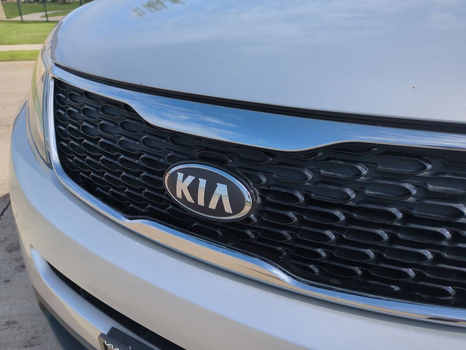 Thumbnail: 2014 Kia Sorento - 10