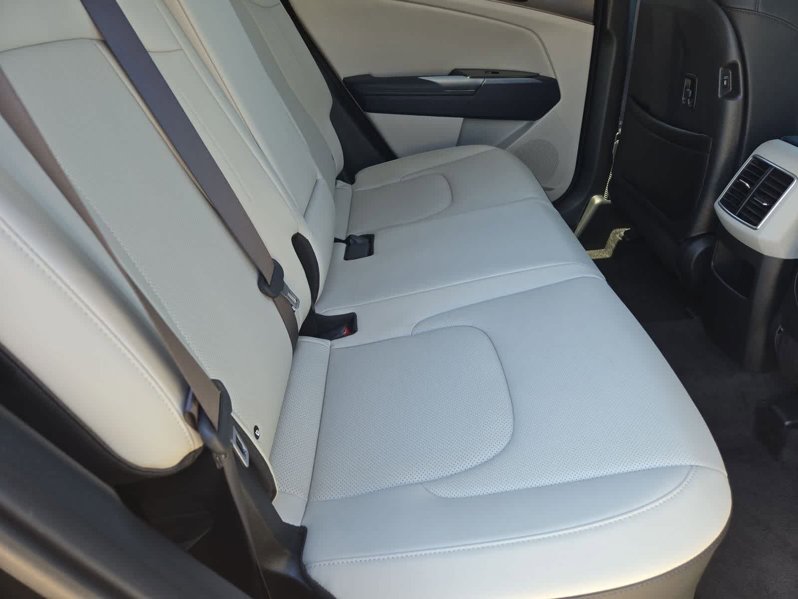 Thumbnail: 2025 Kia Sportage - 18