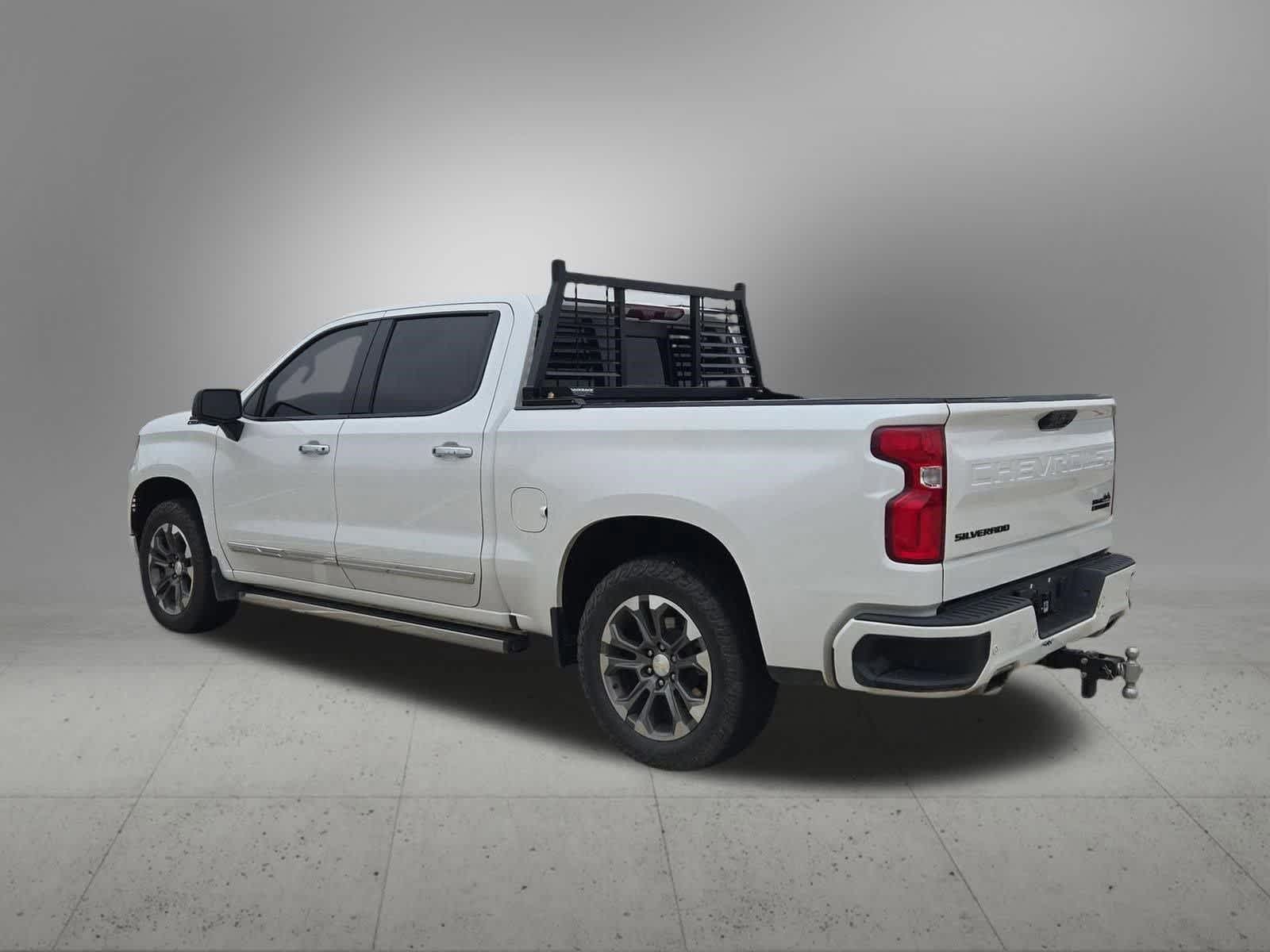 Thumbnail: 2023 Chevrolet Silverado 1500 - 4