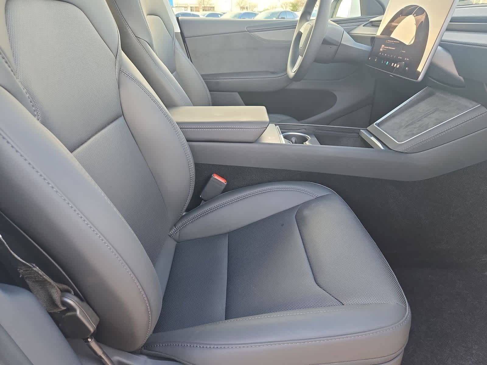 Thumbnail: 2026 Tesla Model Y - 19