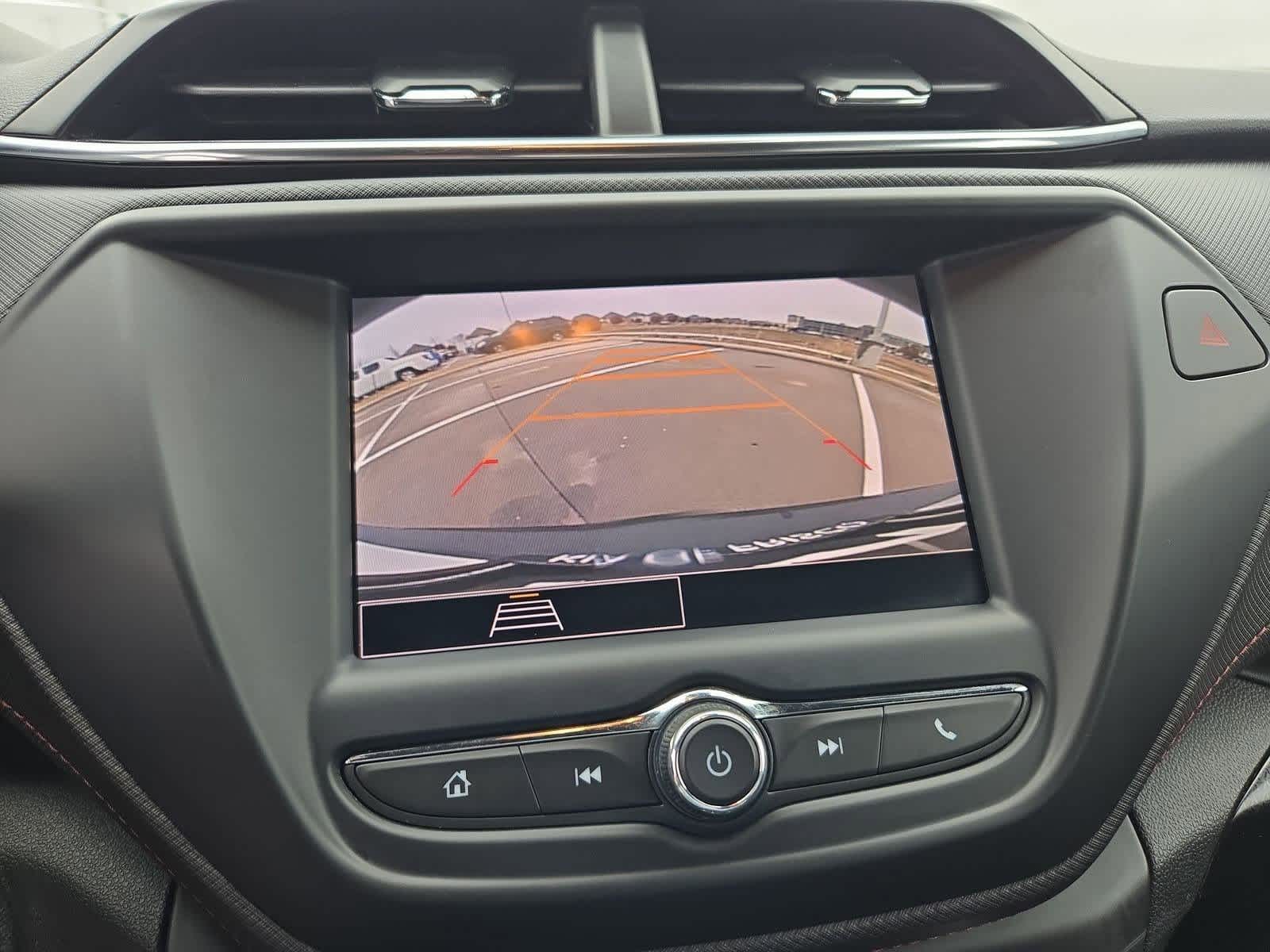 Thumbnail: 2022 Chevrolet TrailBlazer - 28