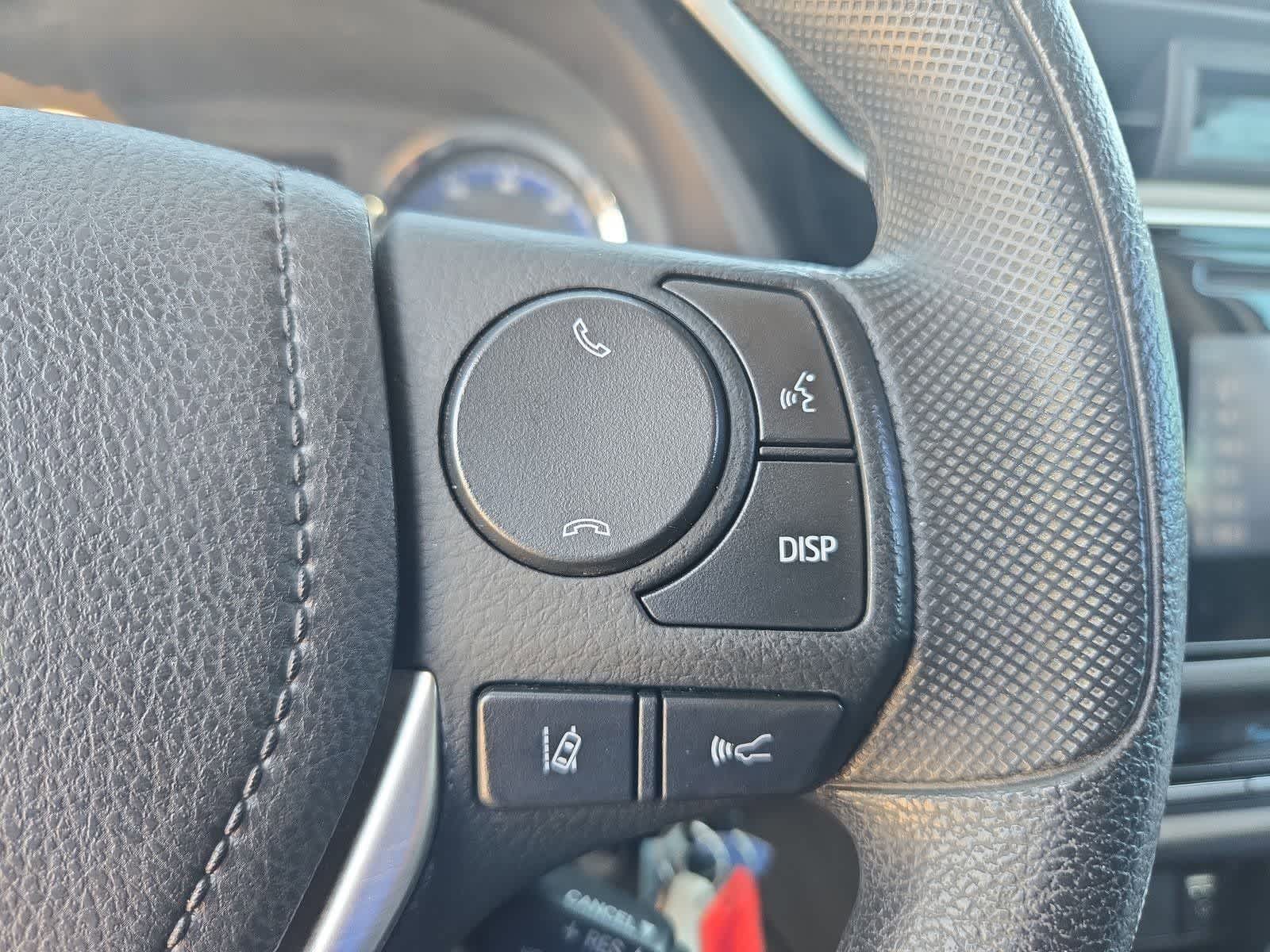 Thumbnail: 2017 Toyota Corolla - 22