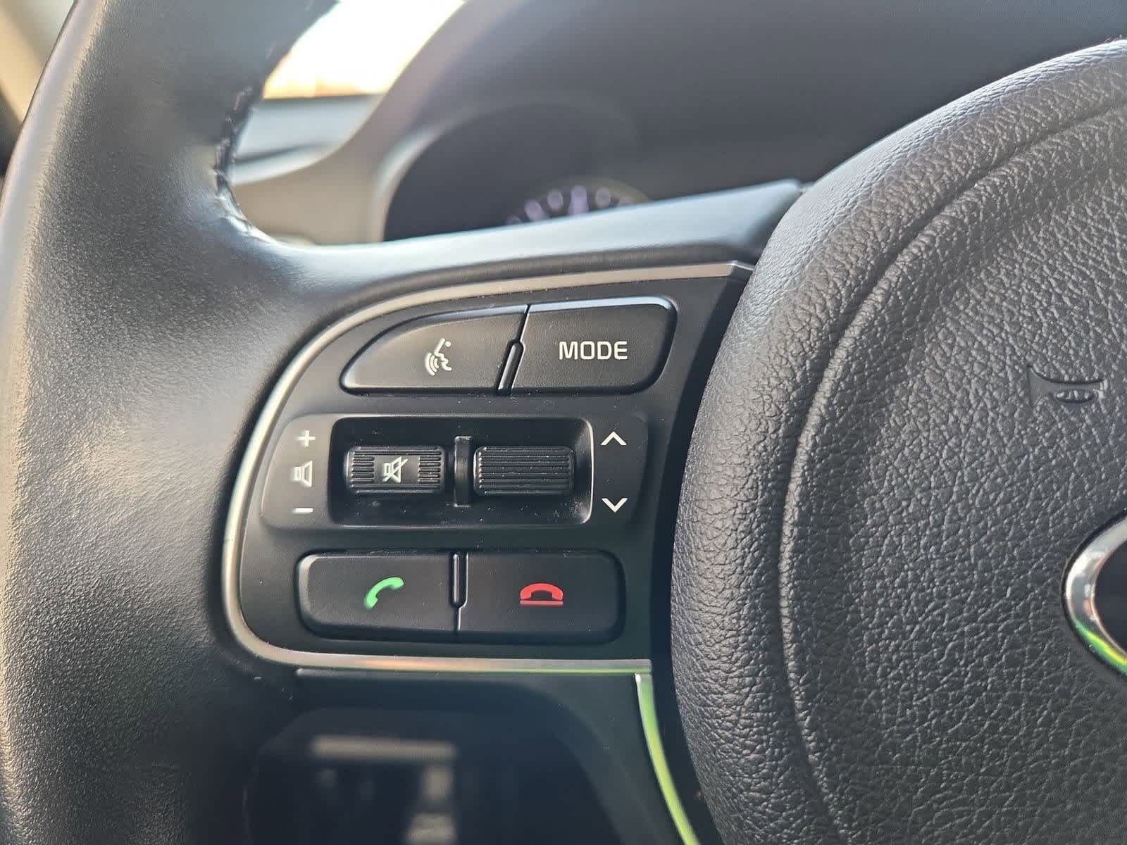 Thumbnail: 2016 Kia Optima - 24