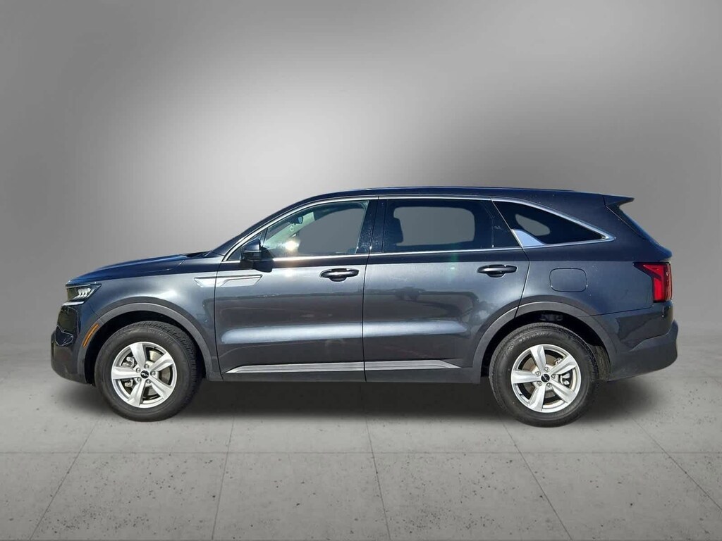 Certified 2023 Kia Sorento LX SUV