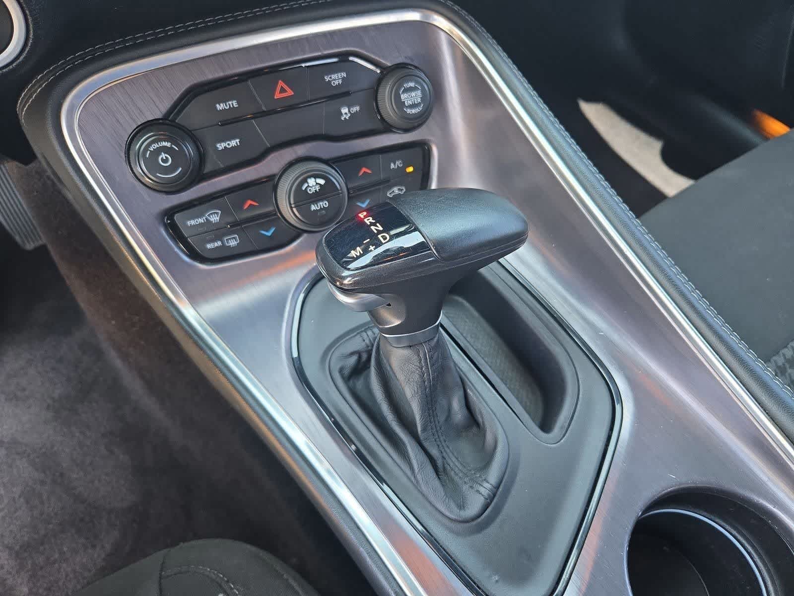 Thumbnail: 2017 Dodge Challenger - 28
