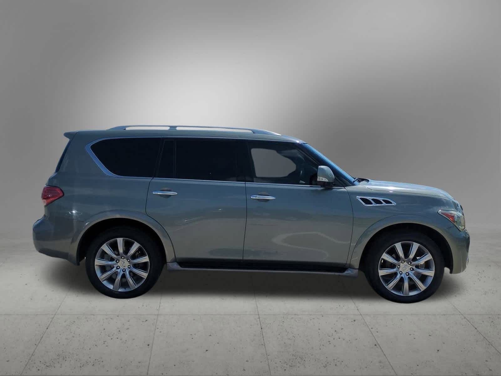 Thumbnail: 2011 INFINITI QX56 - 7