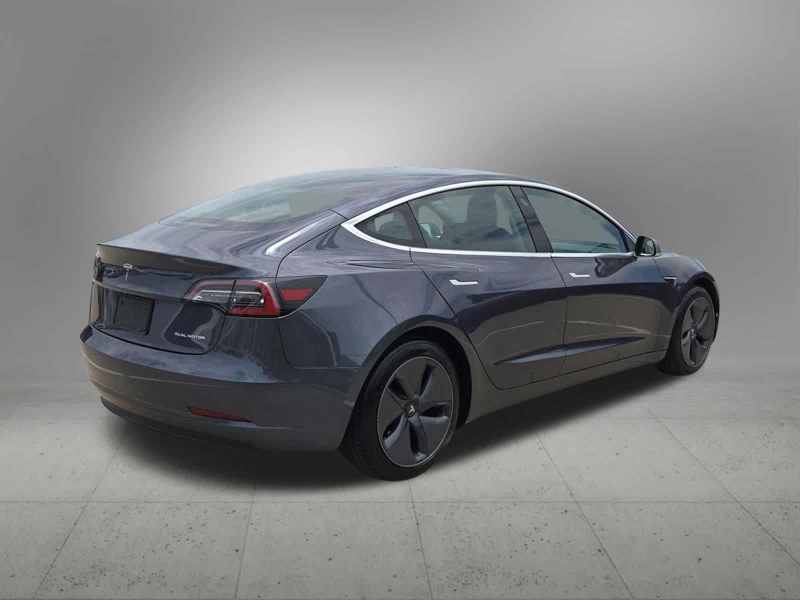 Thumbnail: 2020 Tesla Model 3 - 6