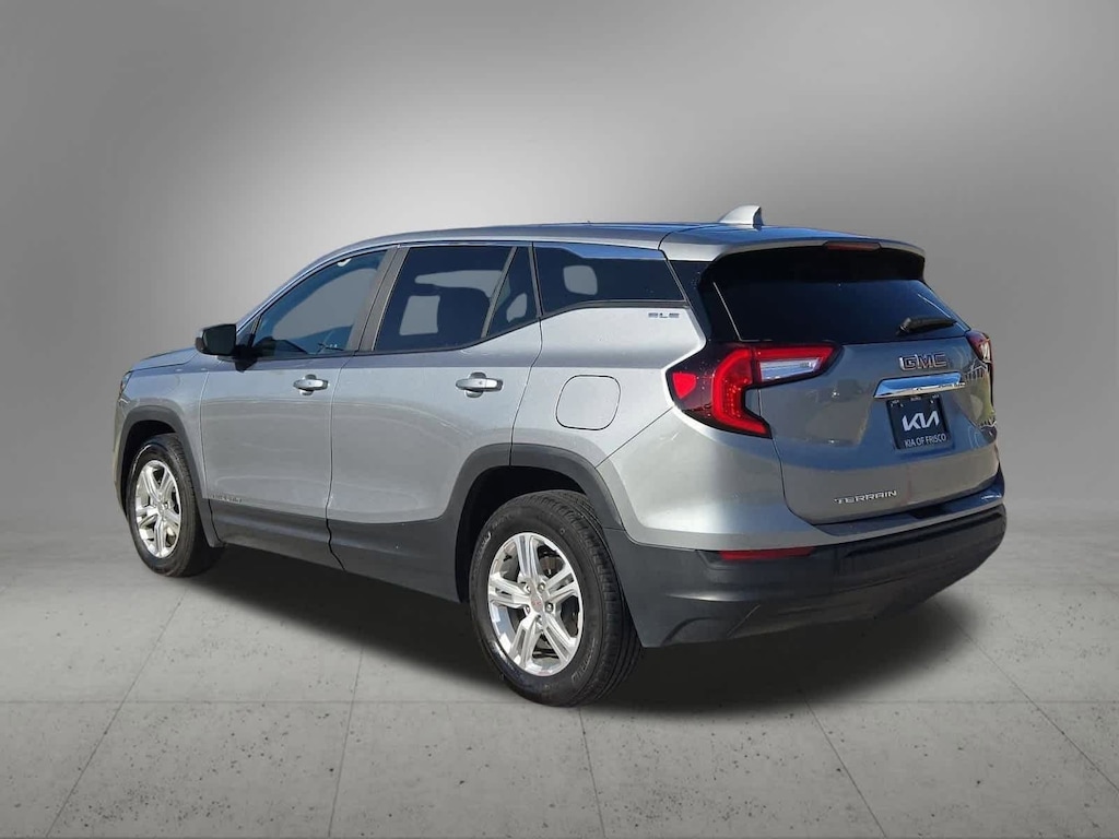 Used 2024 GMC Terrain SLE SUV