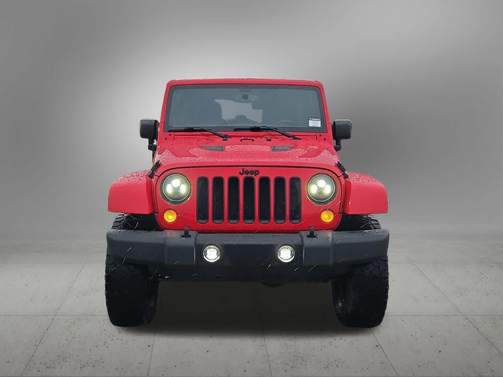 Thumbnail: 2015 Jeep Wrangler - 9