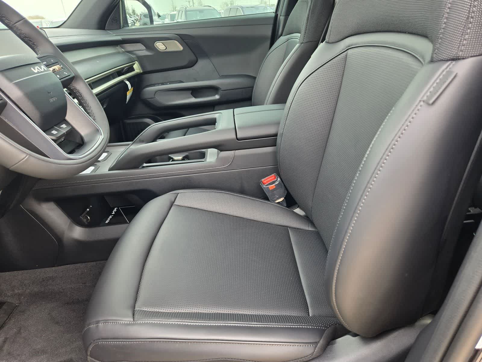 Thumbnail: 2027 Kia Telluride - 14