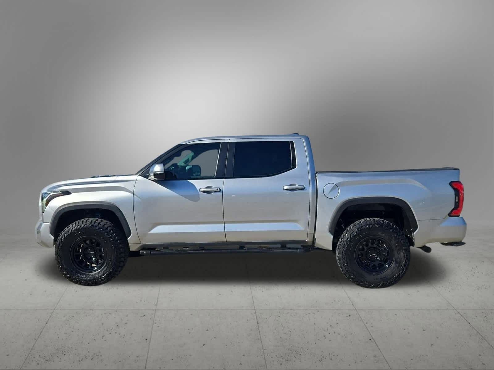 Thumbnail: 2024 Toyota Tundra - 3
