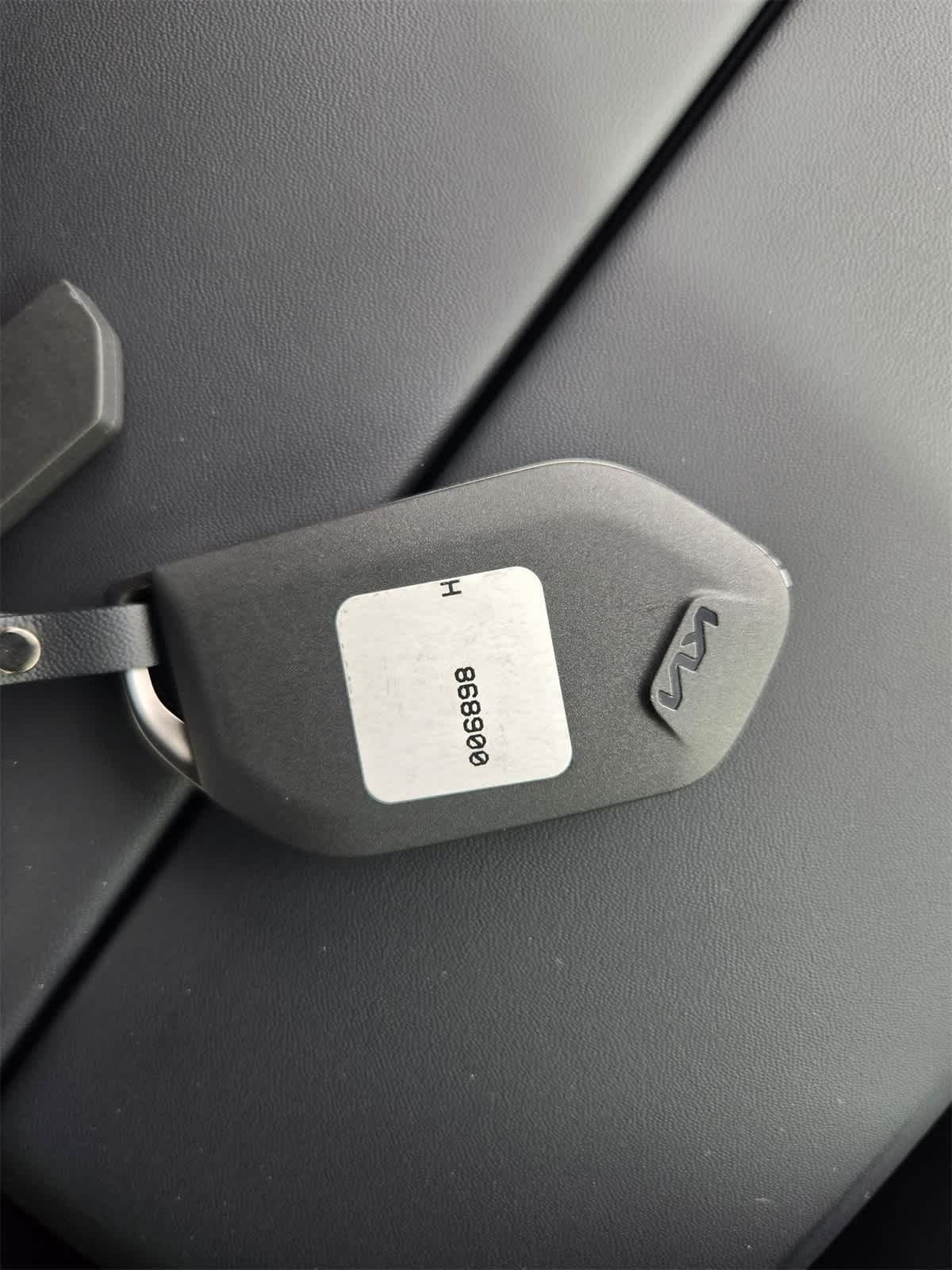 Thumbnail: 2027 Kia Telluride - 36