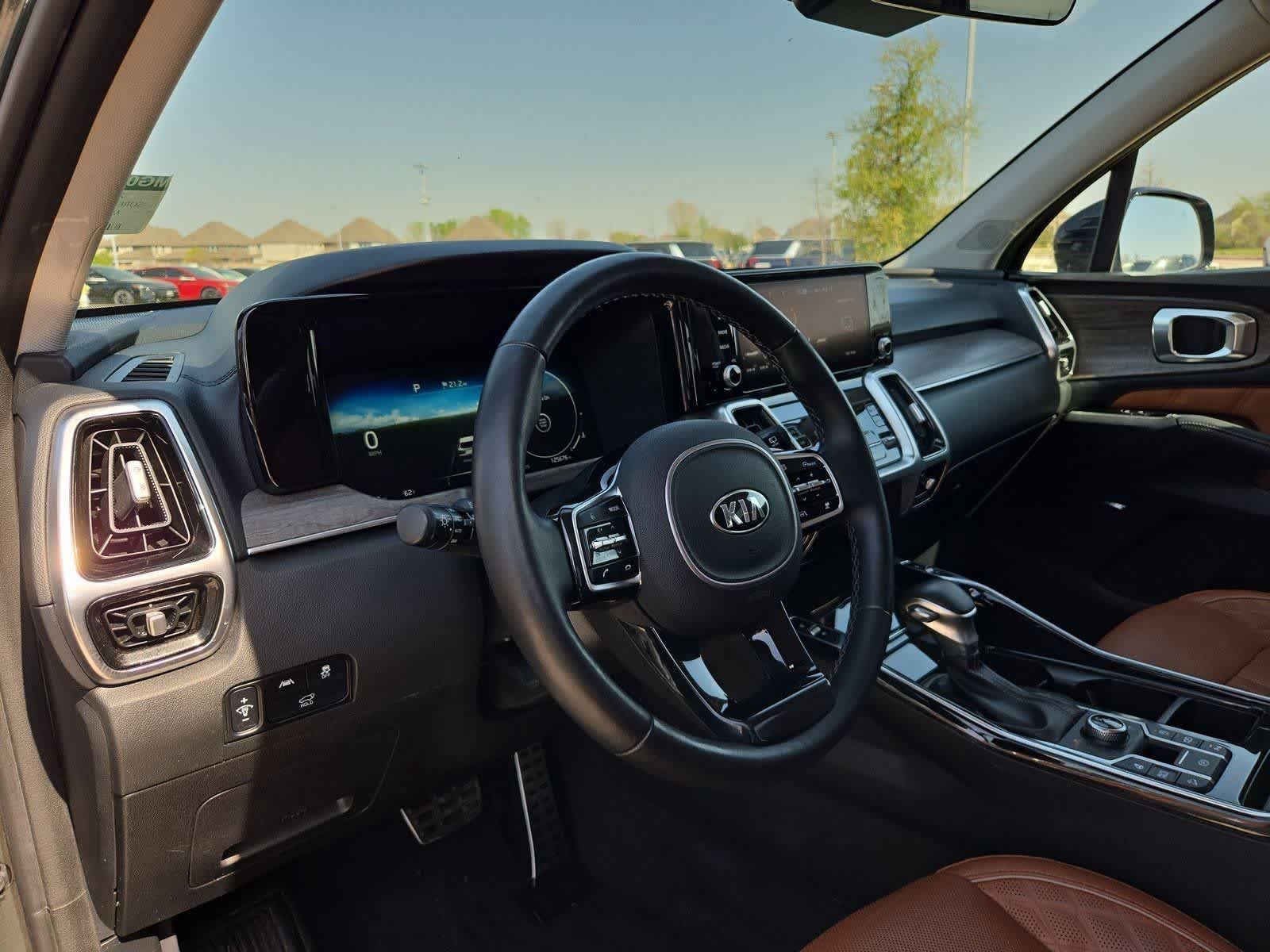 Thumbnail: 2021 Kia Sorento - 2