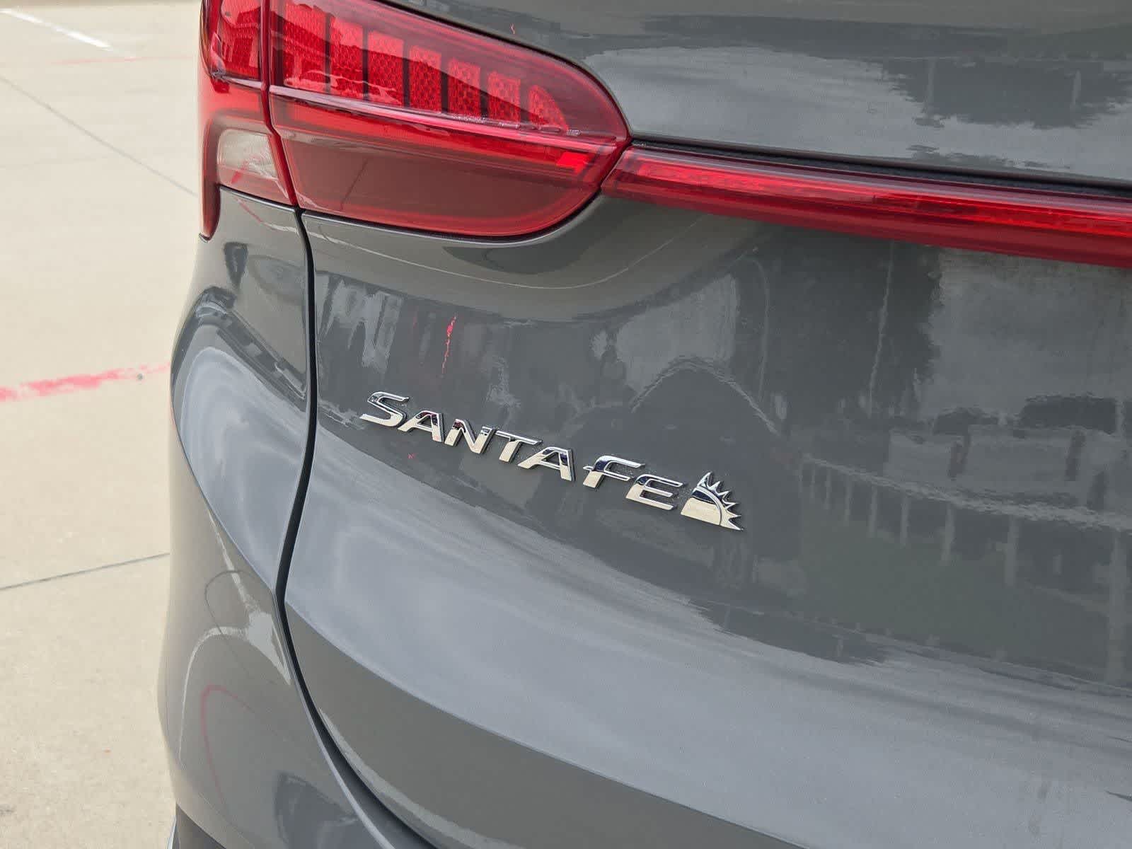 Thumbnail: 2021 Hyundai Santa Fe - 10