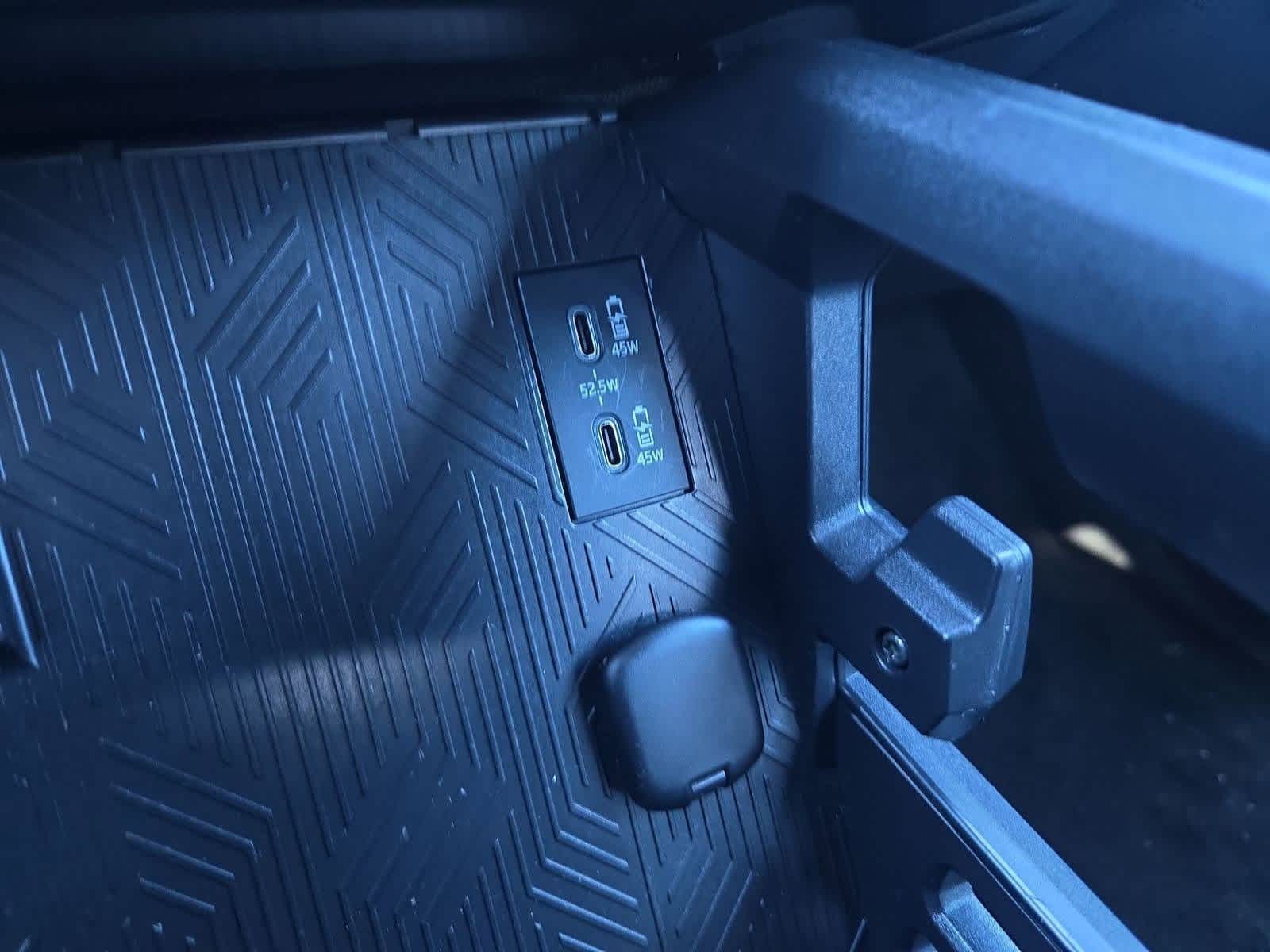 Thumbnail: 2024 Toyota Tacoma - 28