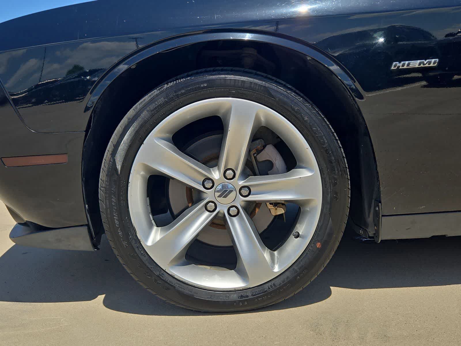 Thumbnail: 2017 Dodge Challenger - 13