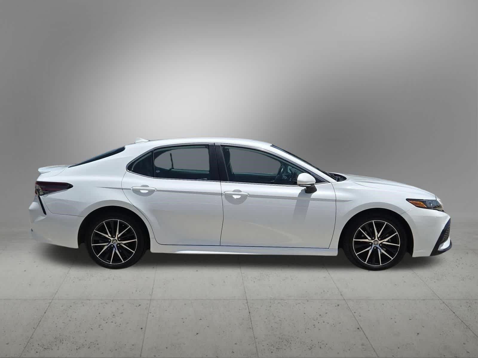 Thumbnail: 2024 Toyota Camry - 6