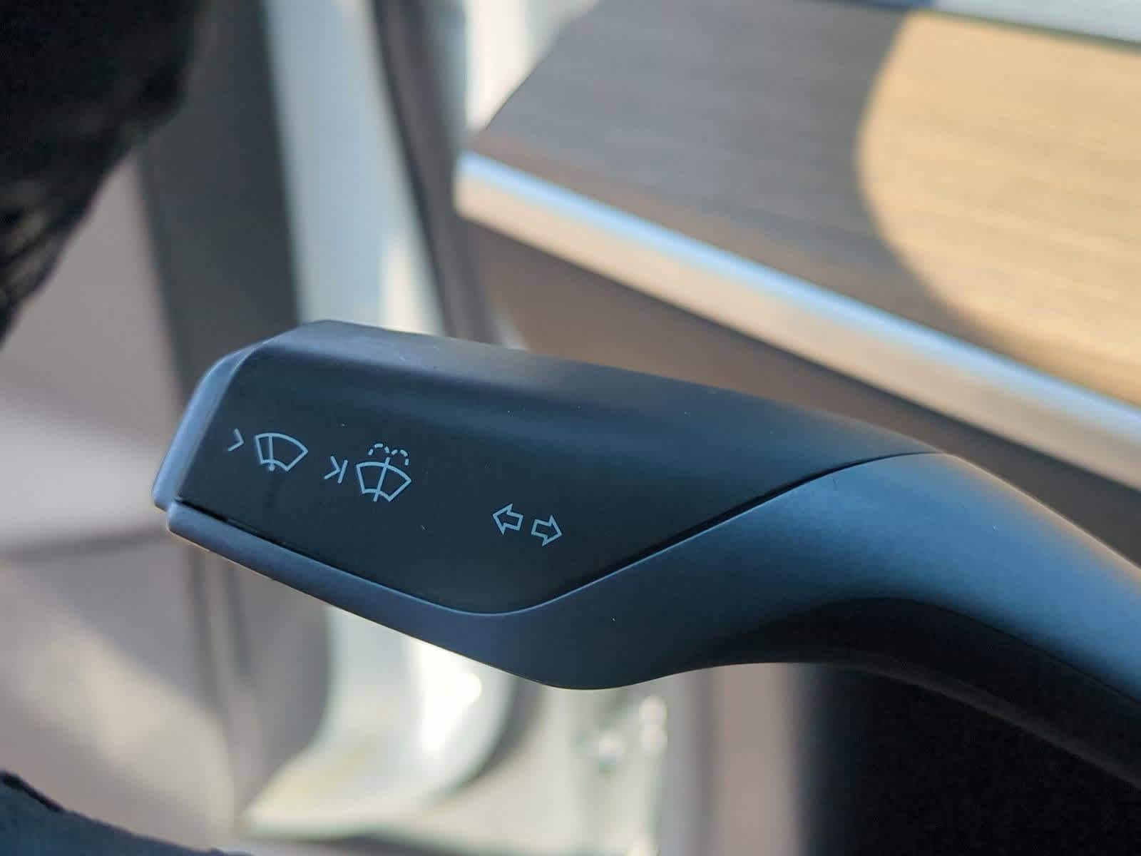 Thumbnail: 2020 Tesla Model 3 - 22