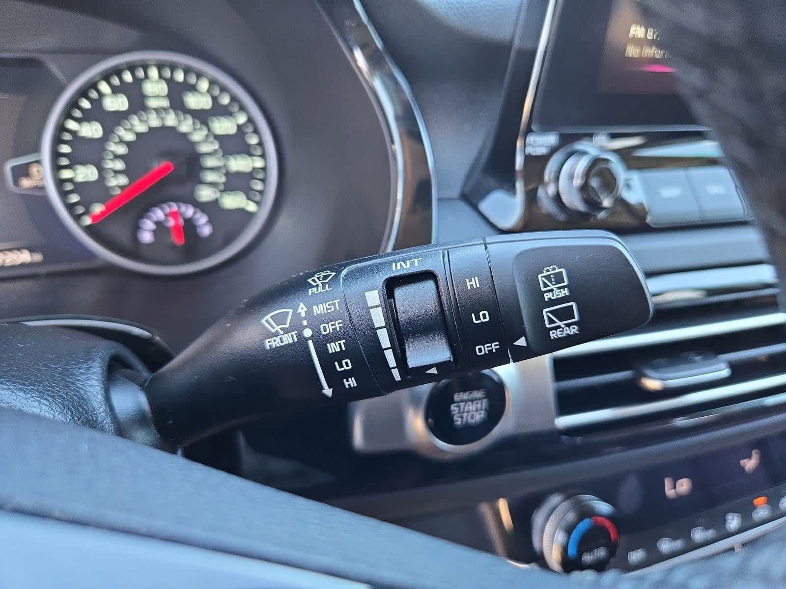 Thumbnail: 2023 Kia Seltos - 25