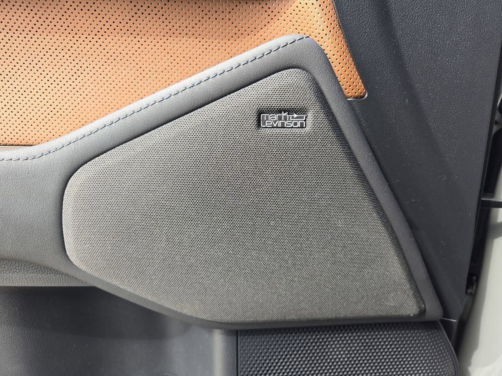 Thumbnail: 2024 Lexus GX - 30