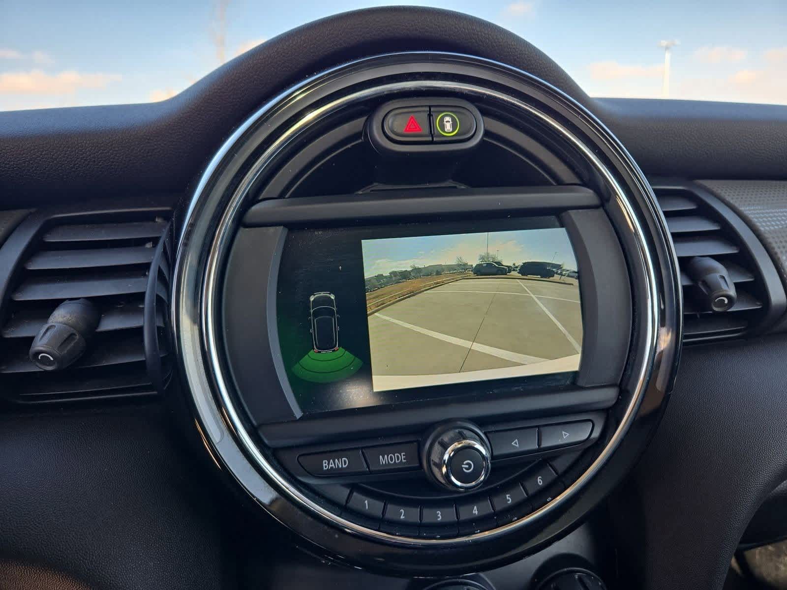 Thumbnail: 2020 MINI Cooper Hardtop - 28